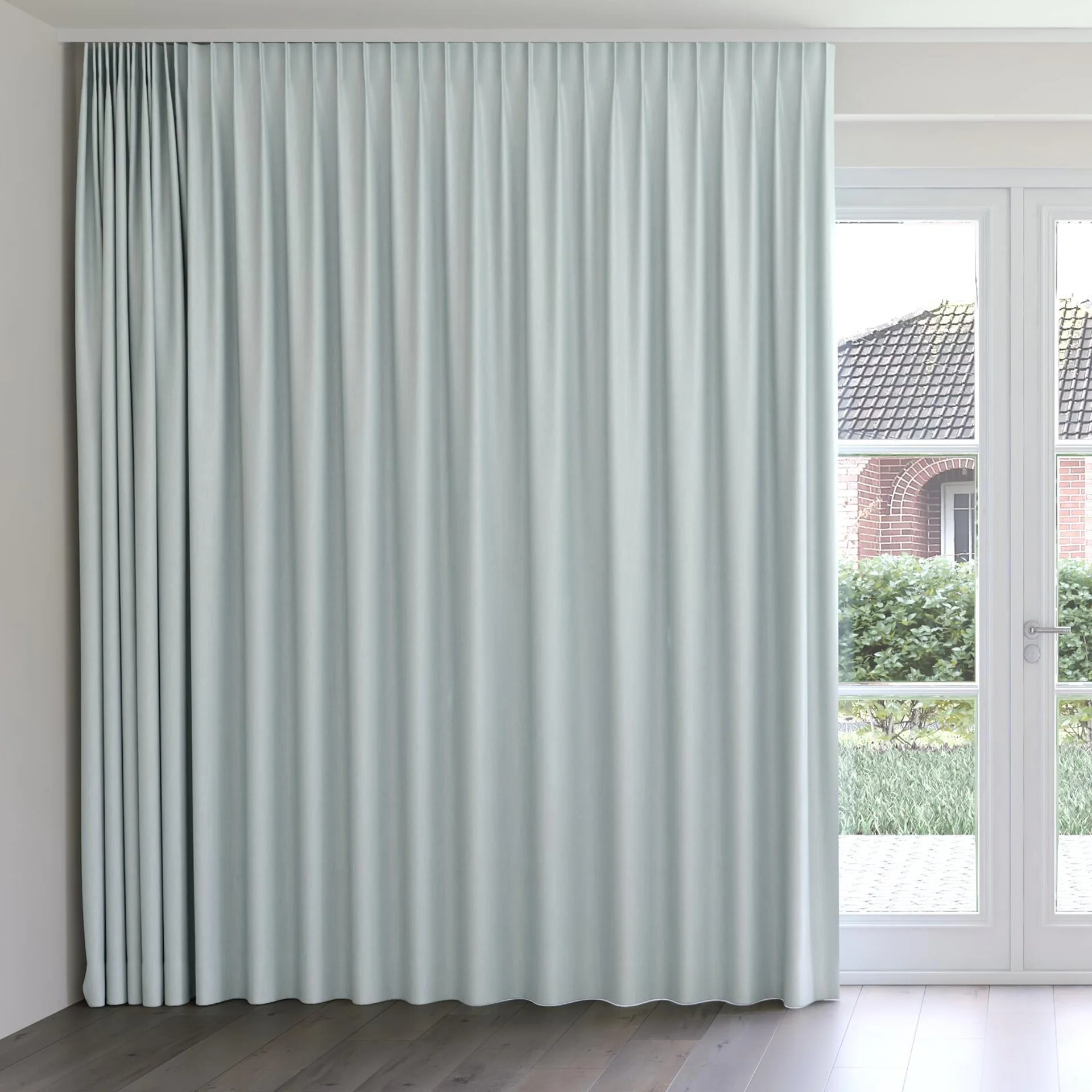 Front view of Cordoba Spa, on curtain rail