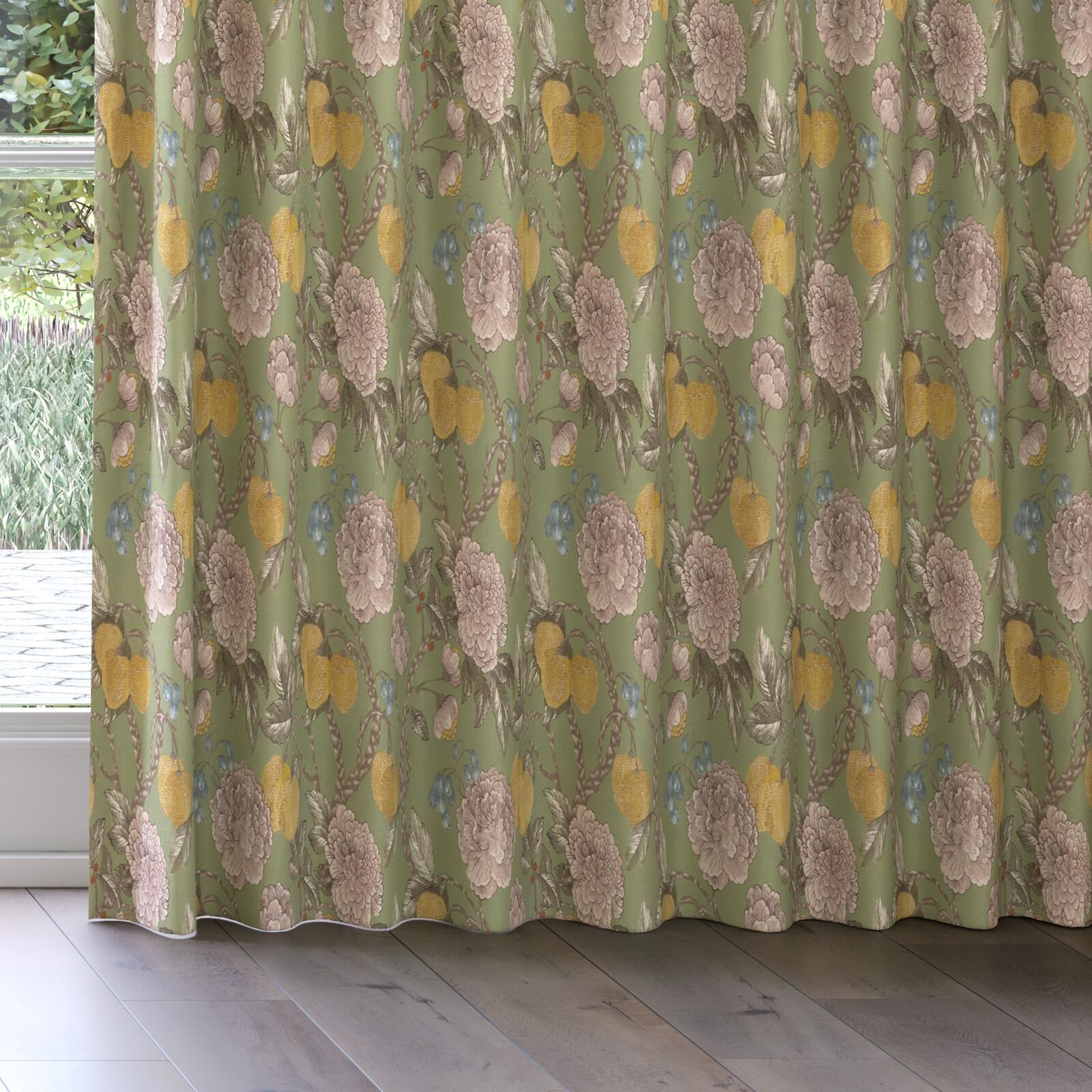 Bottom view of Valencia Orchard, on curtain rail