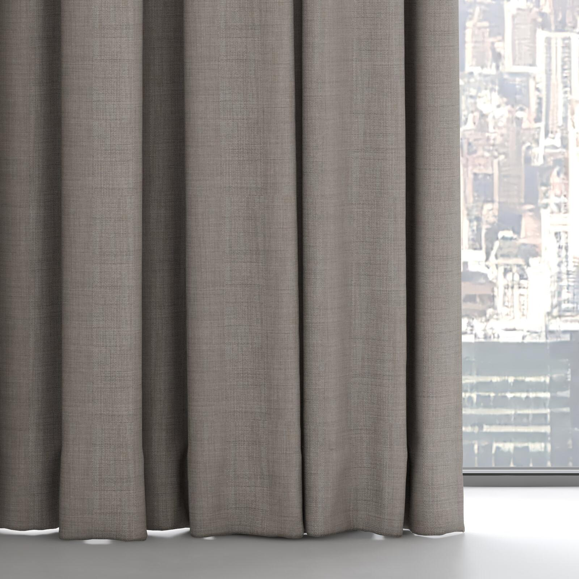 Bottom view of Tasman UC Mondo, on hidden rail