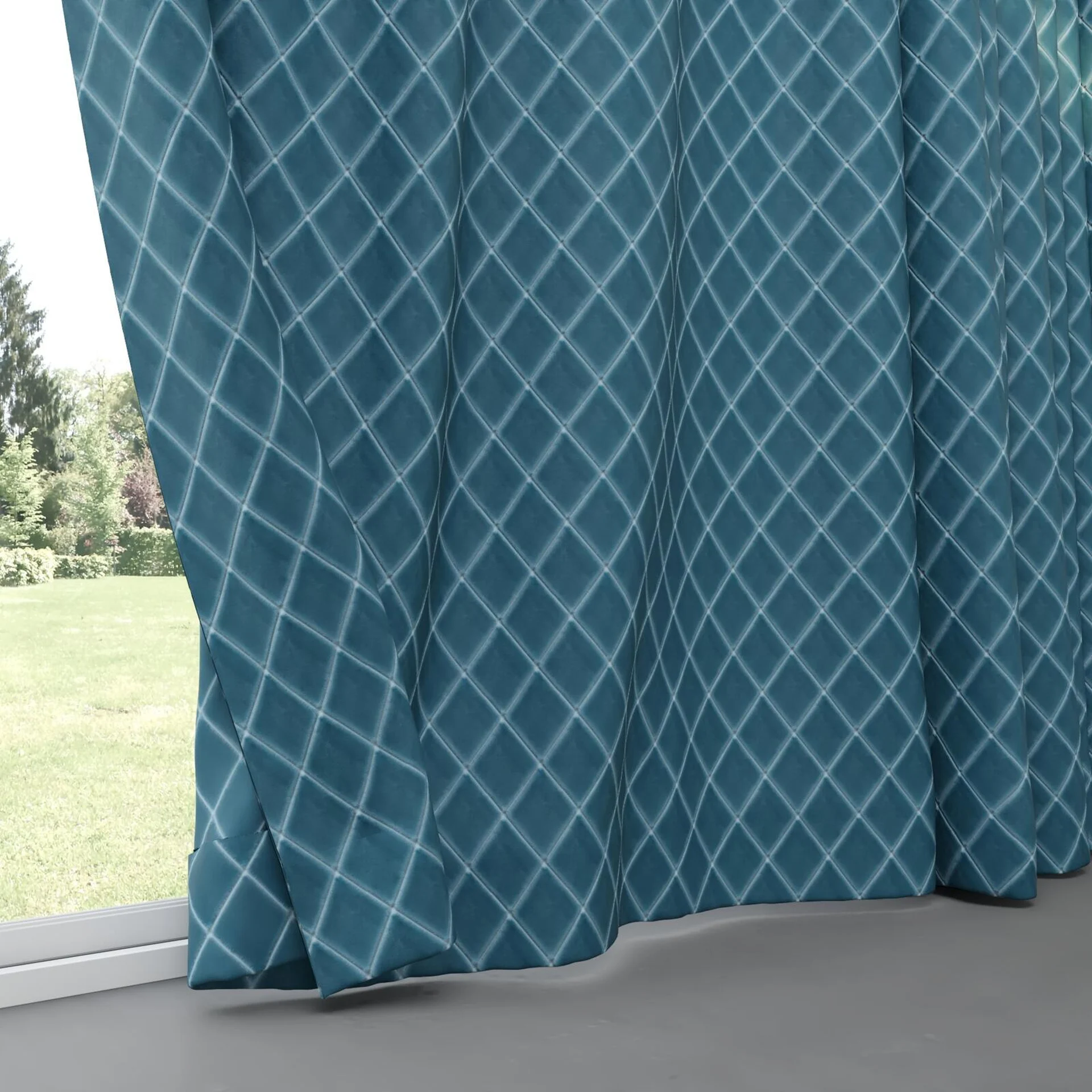 Bottom view of Pantheon Baltic, pinch pleat