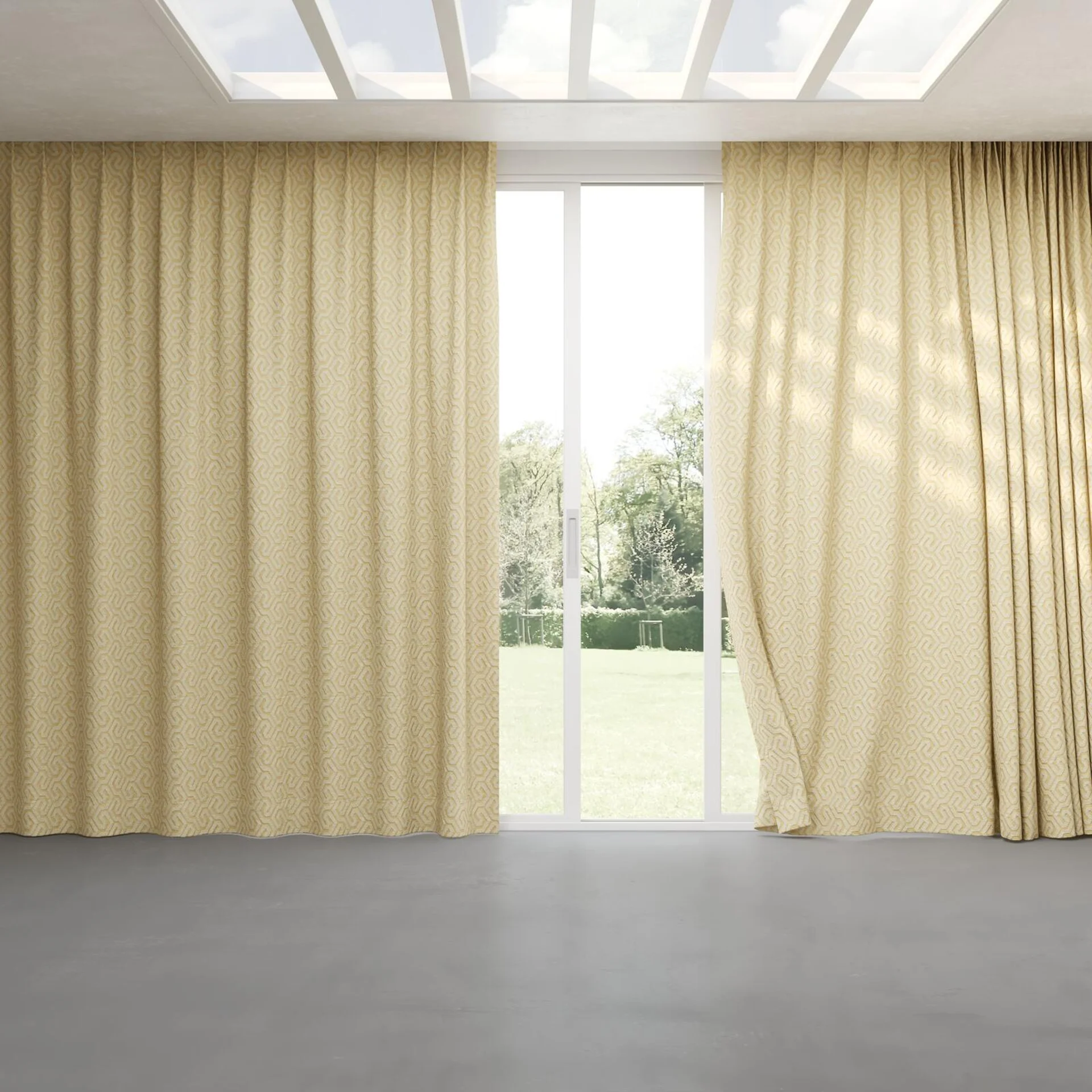 Full view of Comdeca Dune, pinch pleat