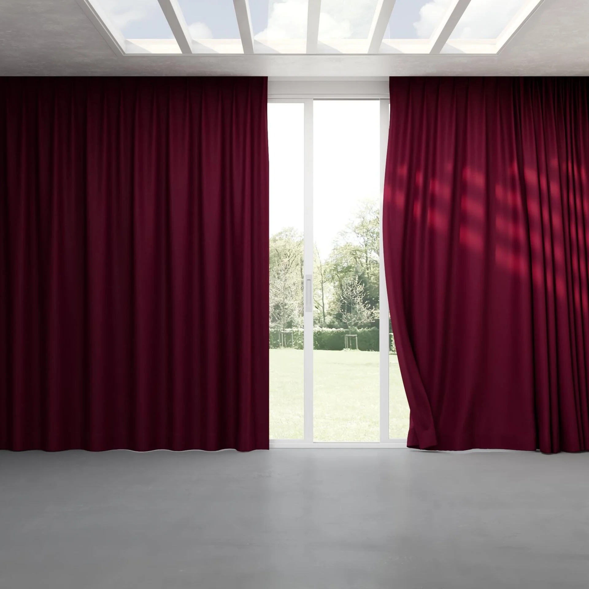 Full view of Luxo Vino, pinch pleat