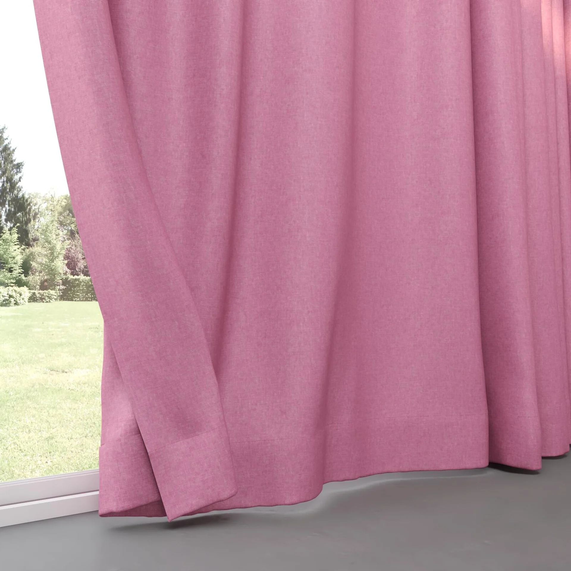 Bottom view of Hometown Fuchsia, pinch pleat