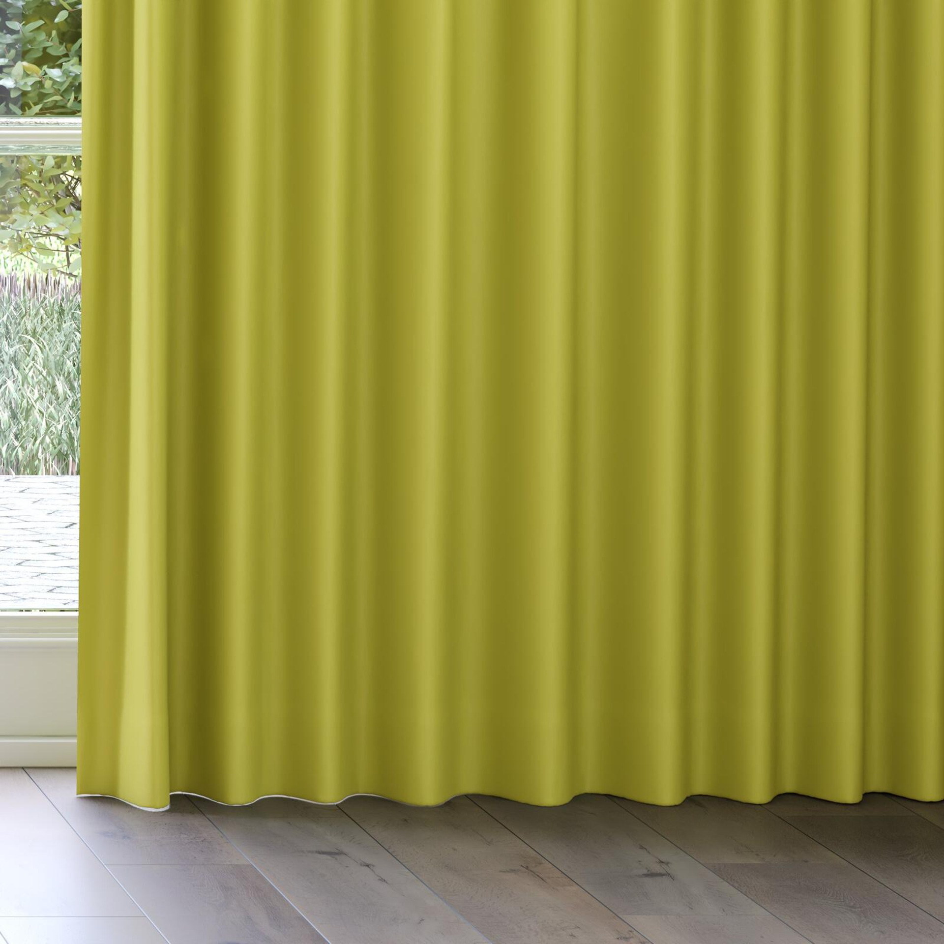 Bottom view of Blockbuster Boa, on curtain rail