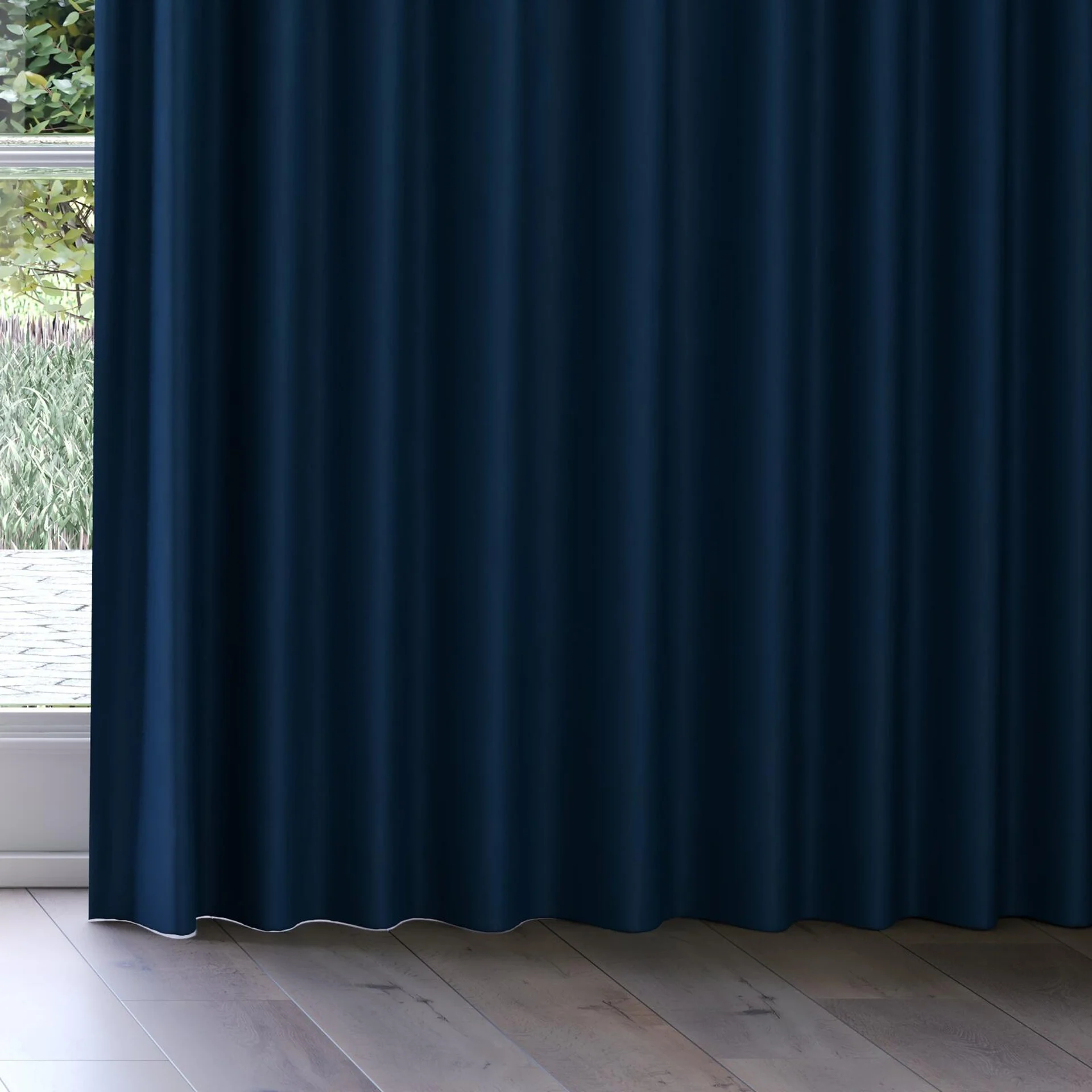 Bottom view of Vela Petrol, on curtain rail