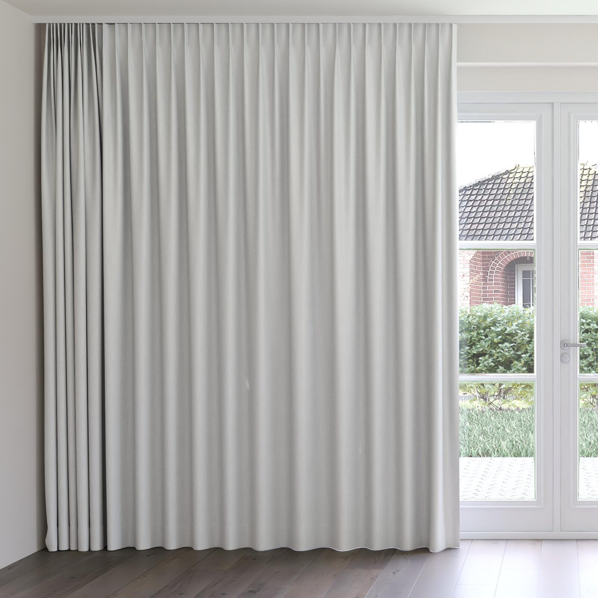 Front view of Re-New Platinum, on curtain rail