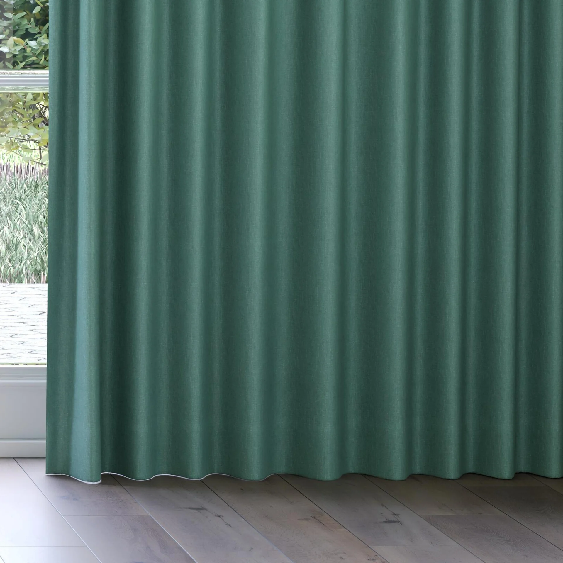 Bottom view of Rover Spruce, on curtain rail