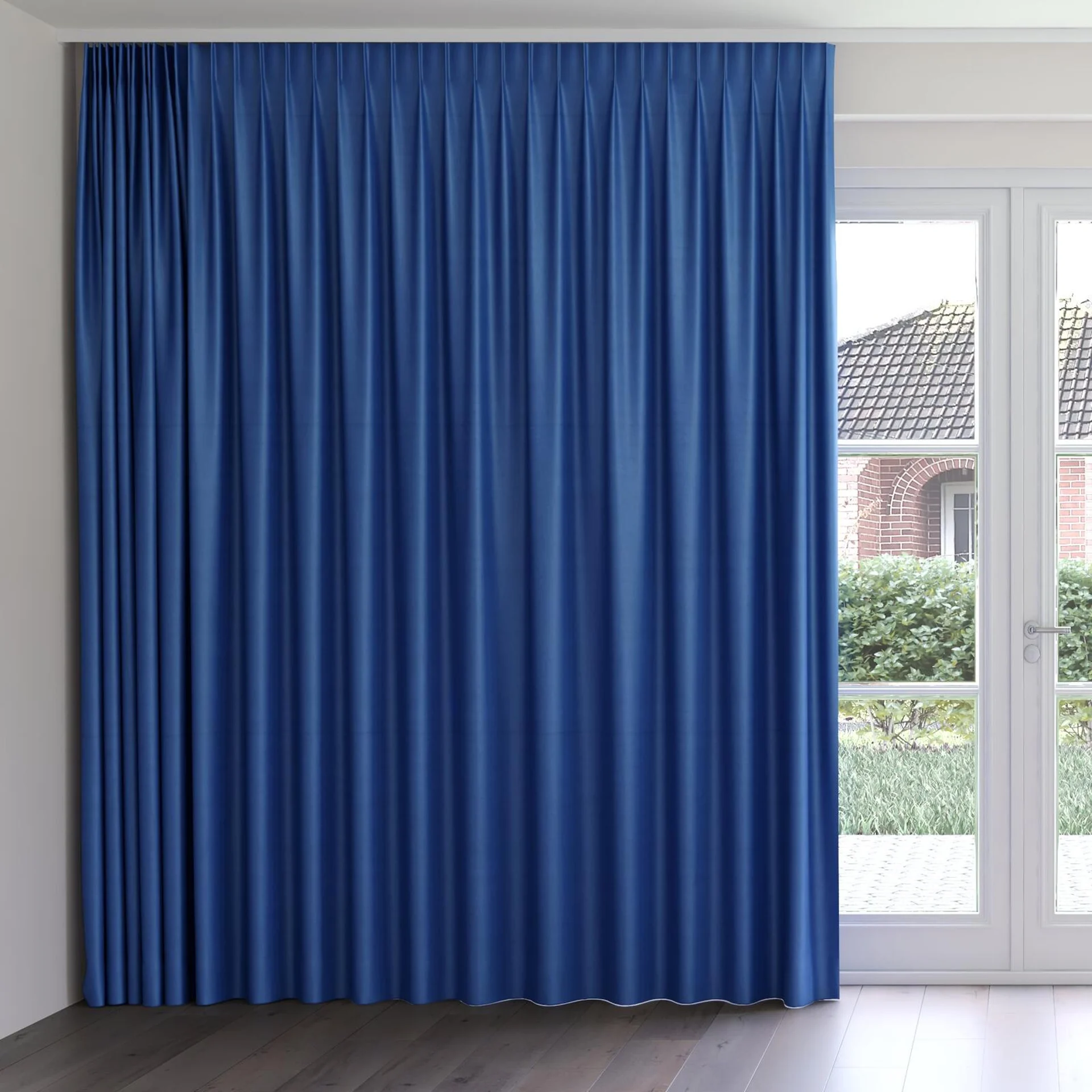 Front view of Warlock Marine, on curtain rail