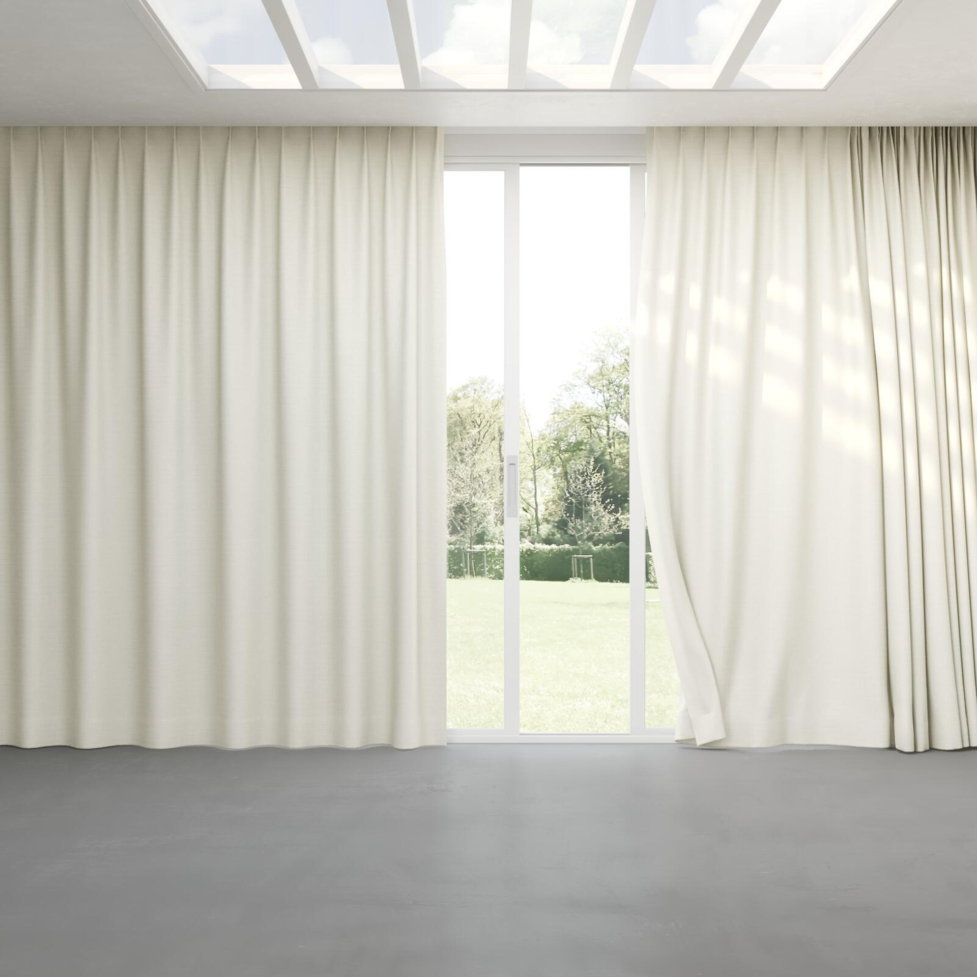 Full view of Linex Cream, pinch pleat