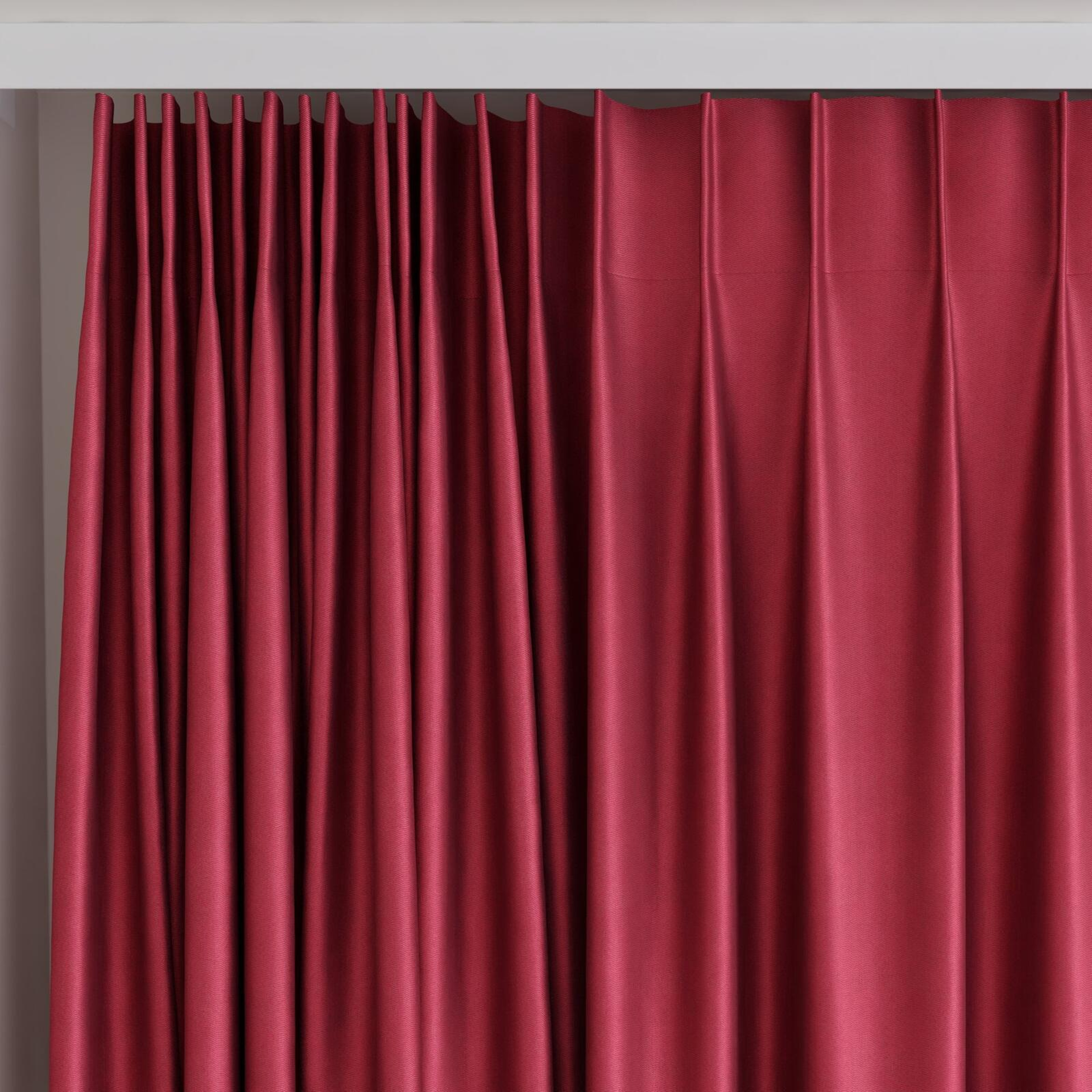 Top view of Glacial Poppy, on curtain rail