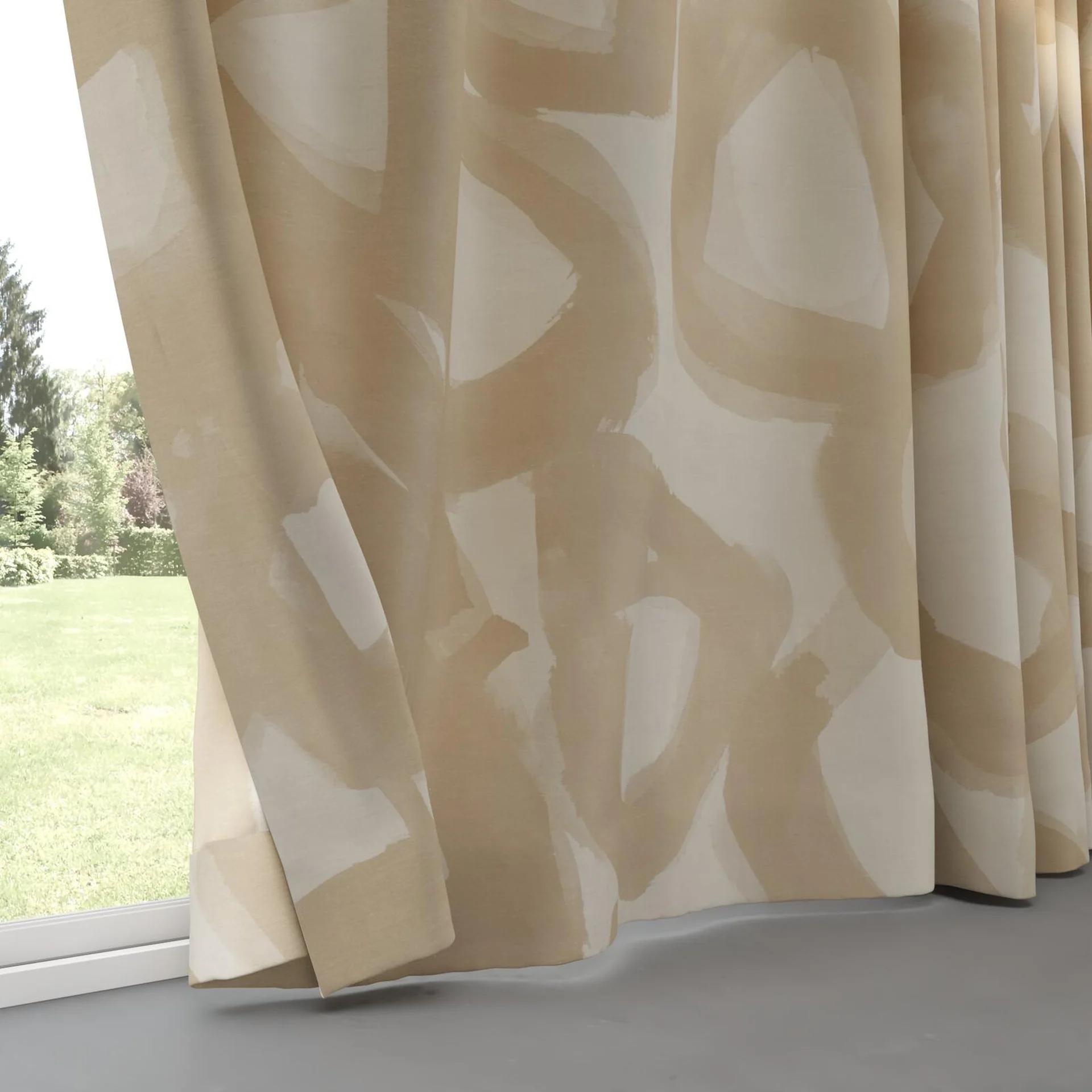 Bottom view of Abstraction Calico, pinch pleat