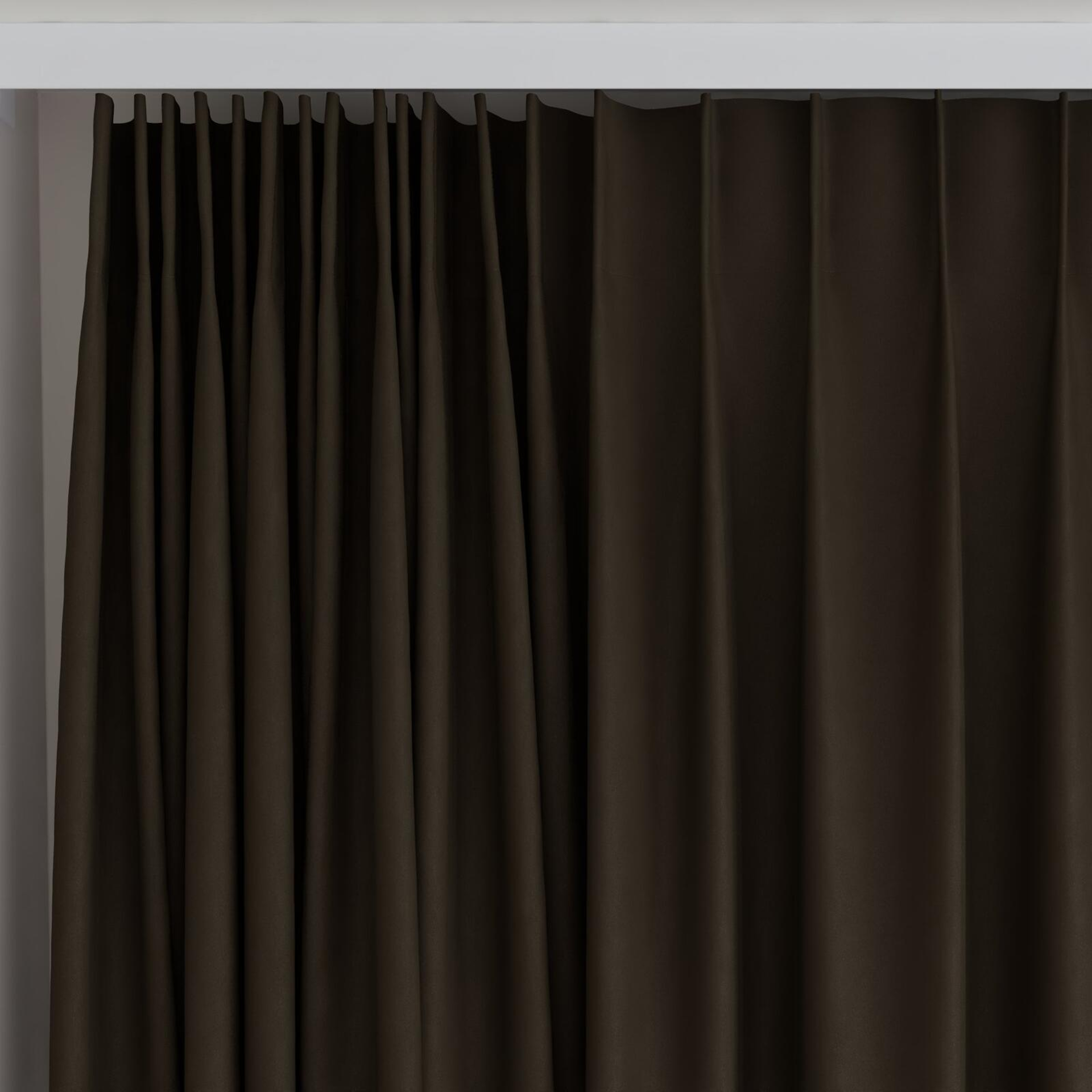 Top view of Vela Wood, on curtain rail