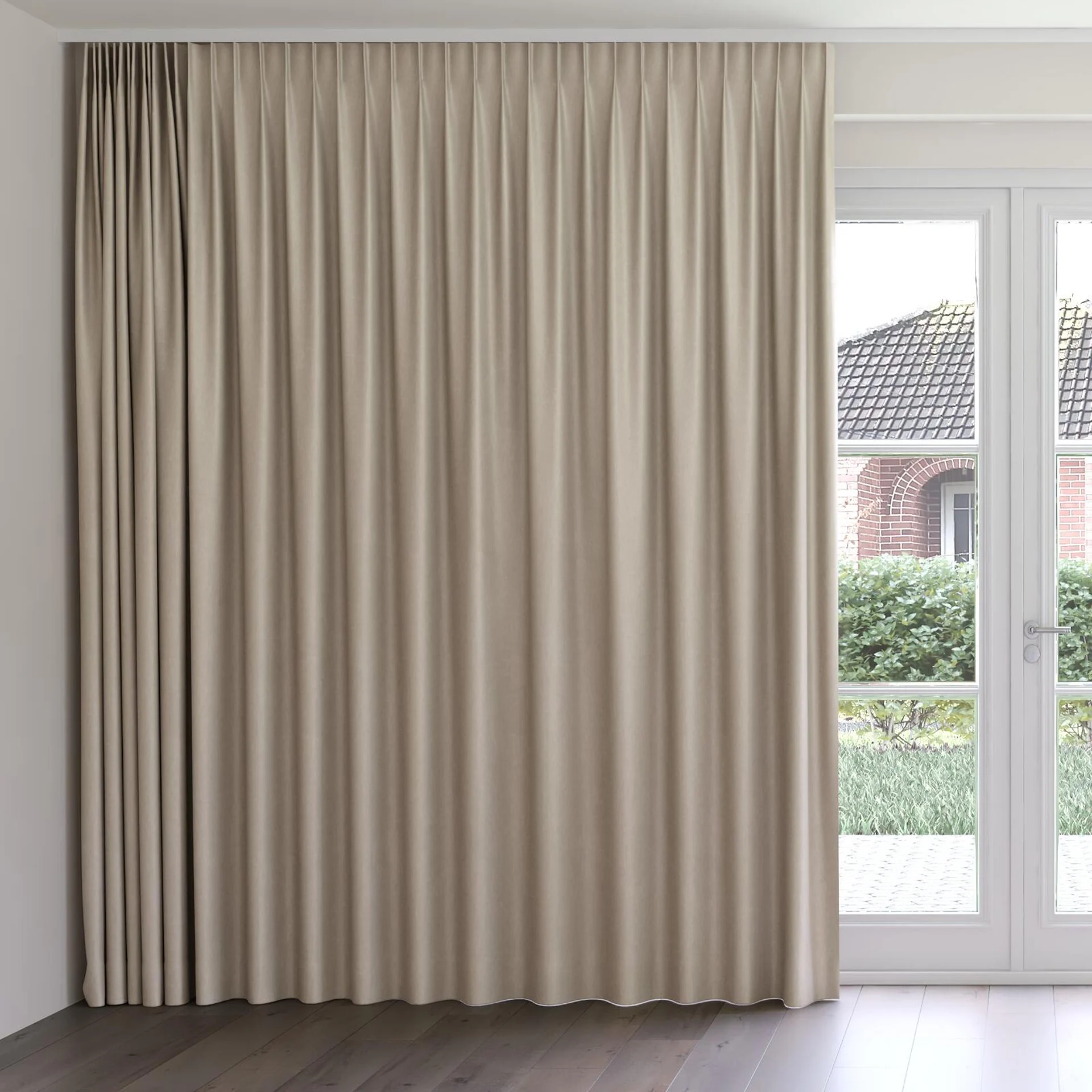 Front view of Glamour Falcon, on curtain rail