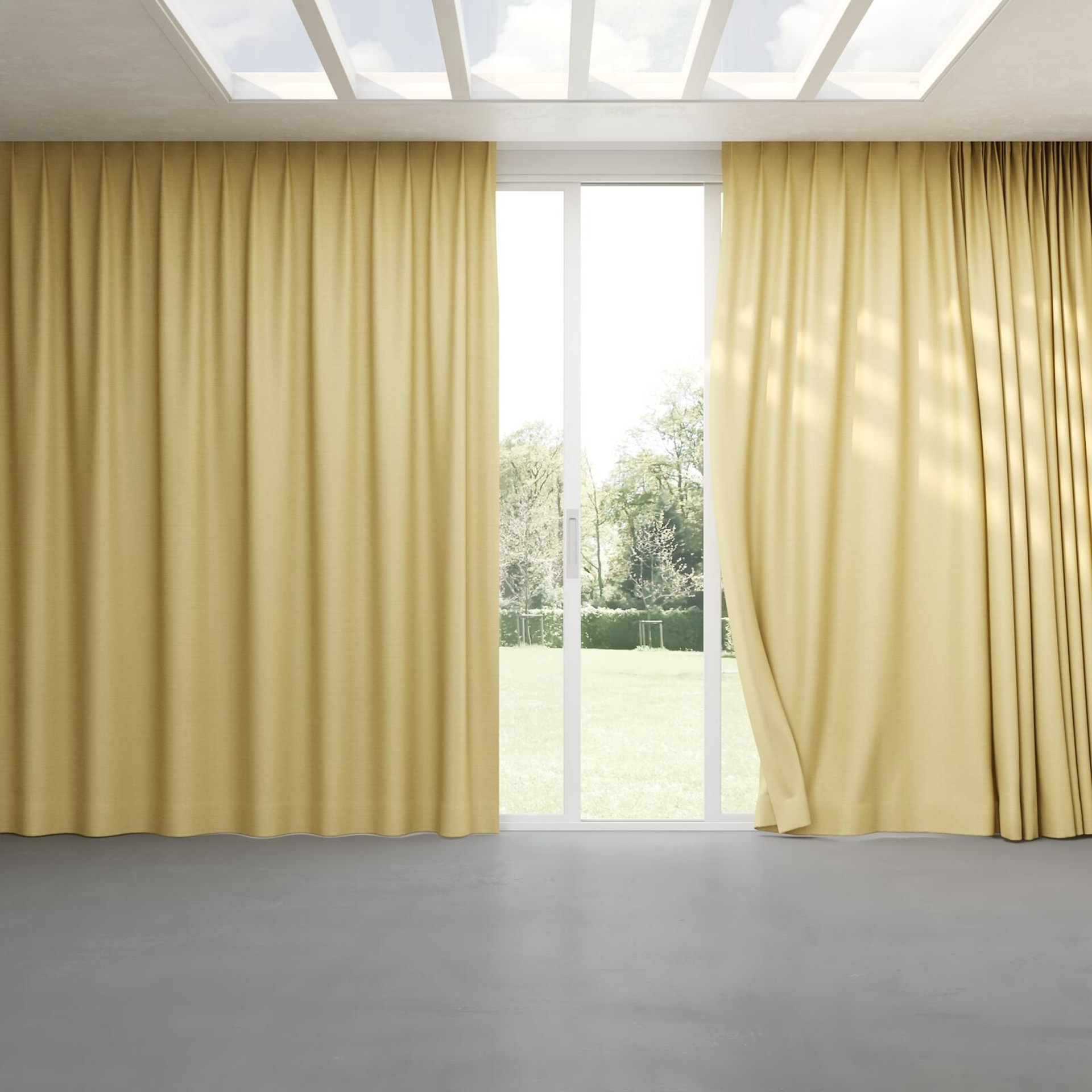 Full view of Linex Sand, pinch pleat