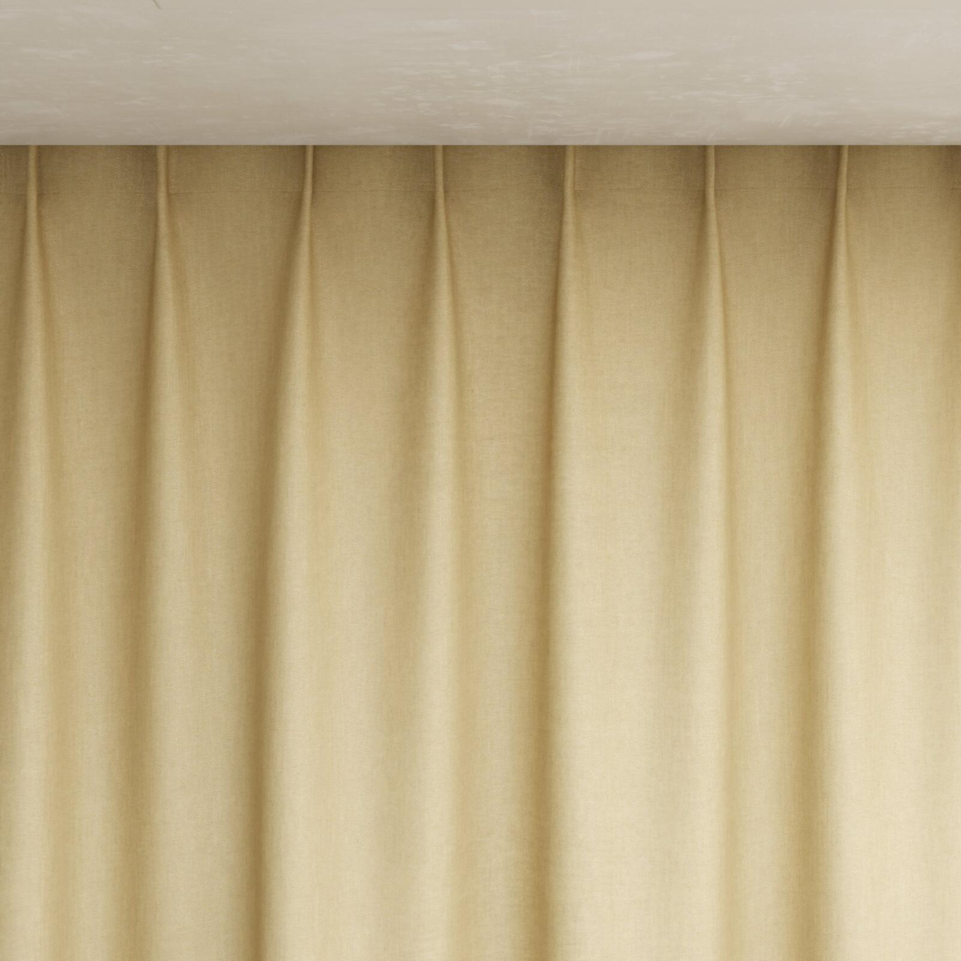 Top view of Bronco Cream, pinch pleat