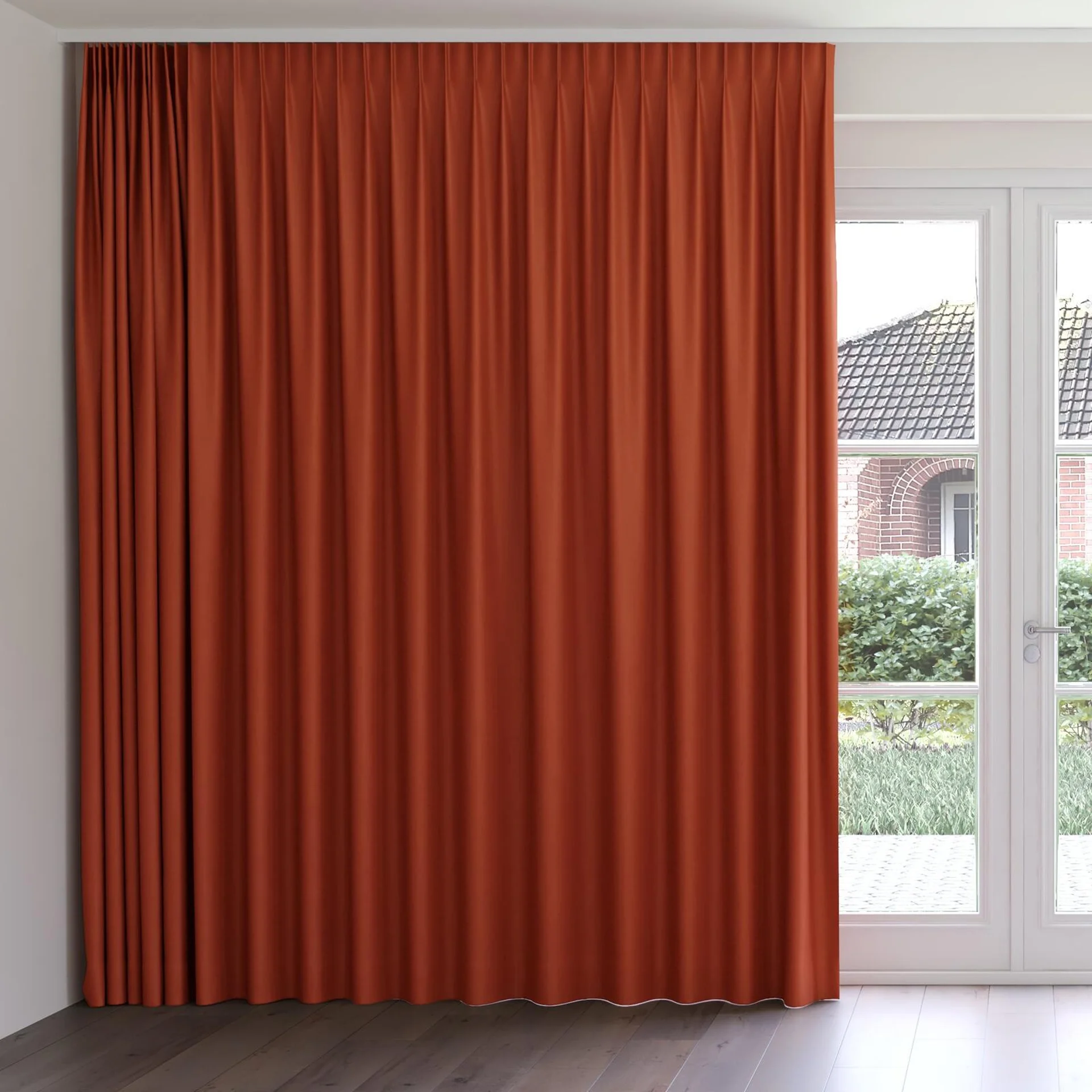 Front view of Kanvas Sierra, on curtain rail