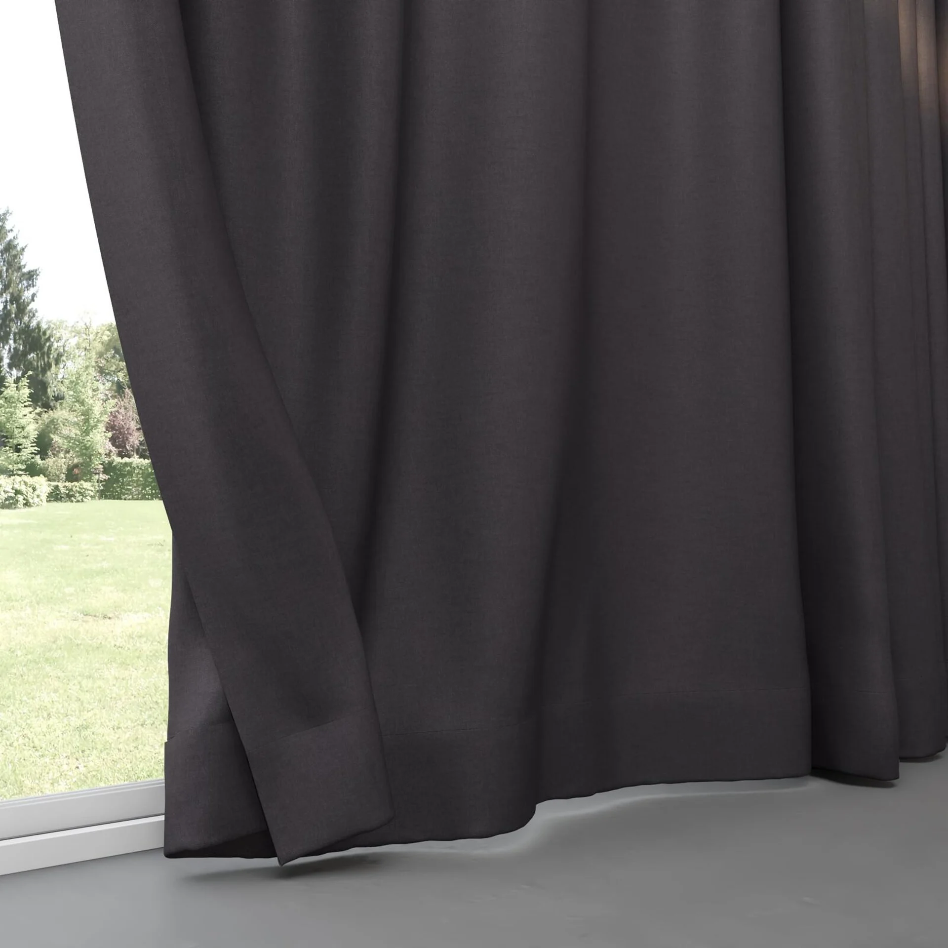 Bottom view of Casual Caviar, pinch pleat