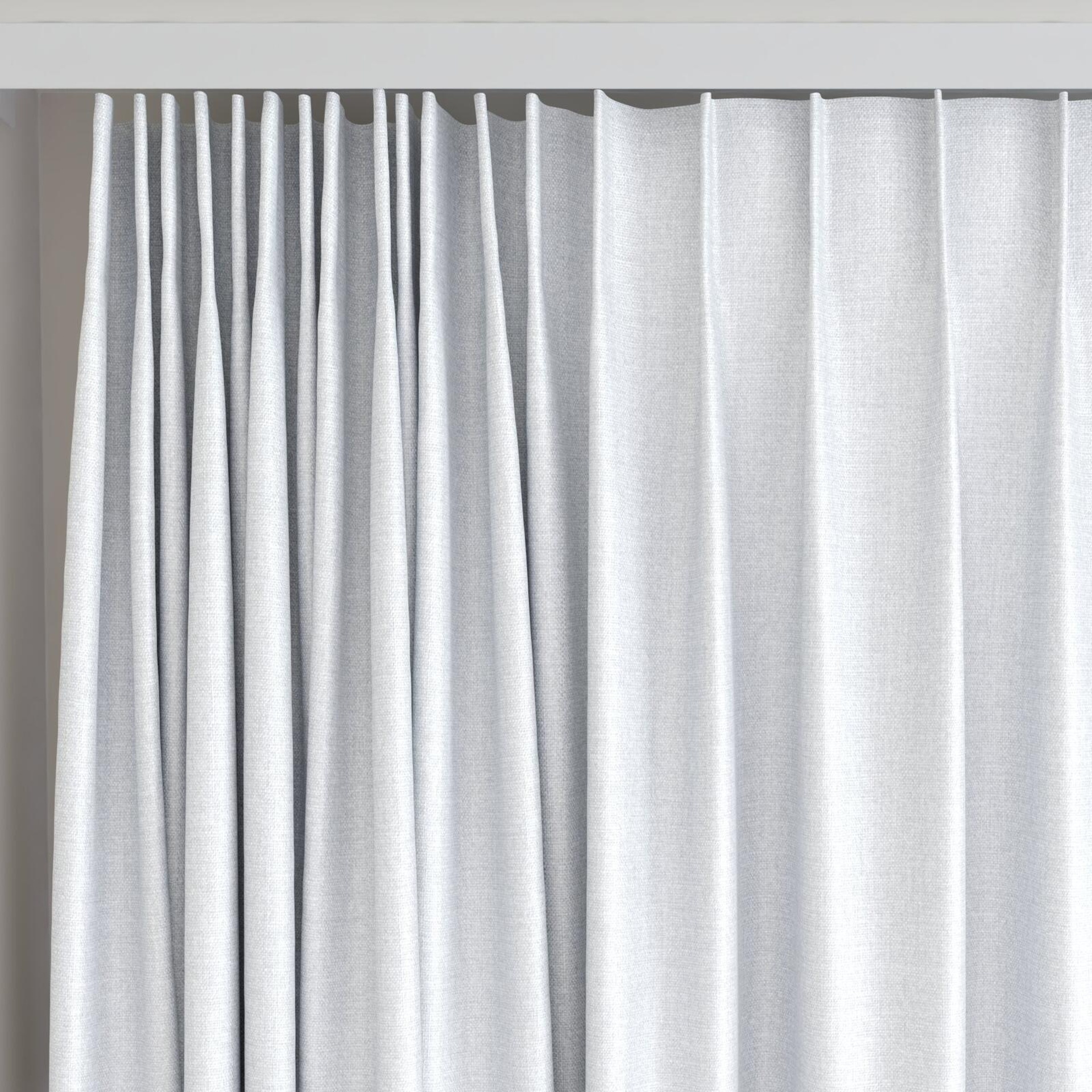 Top view of Jupiter Snow, on curtain rail