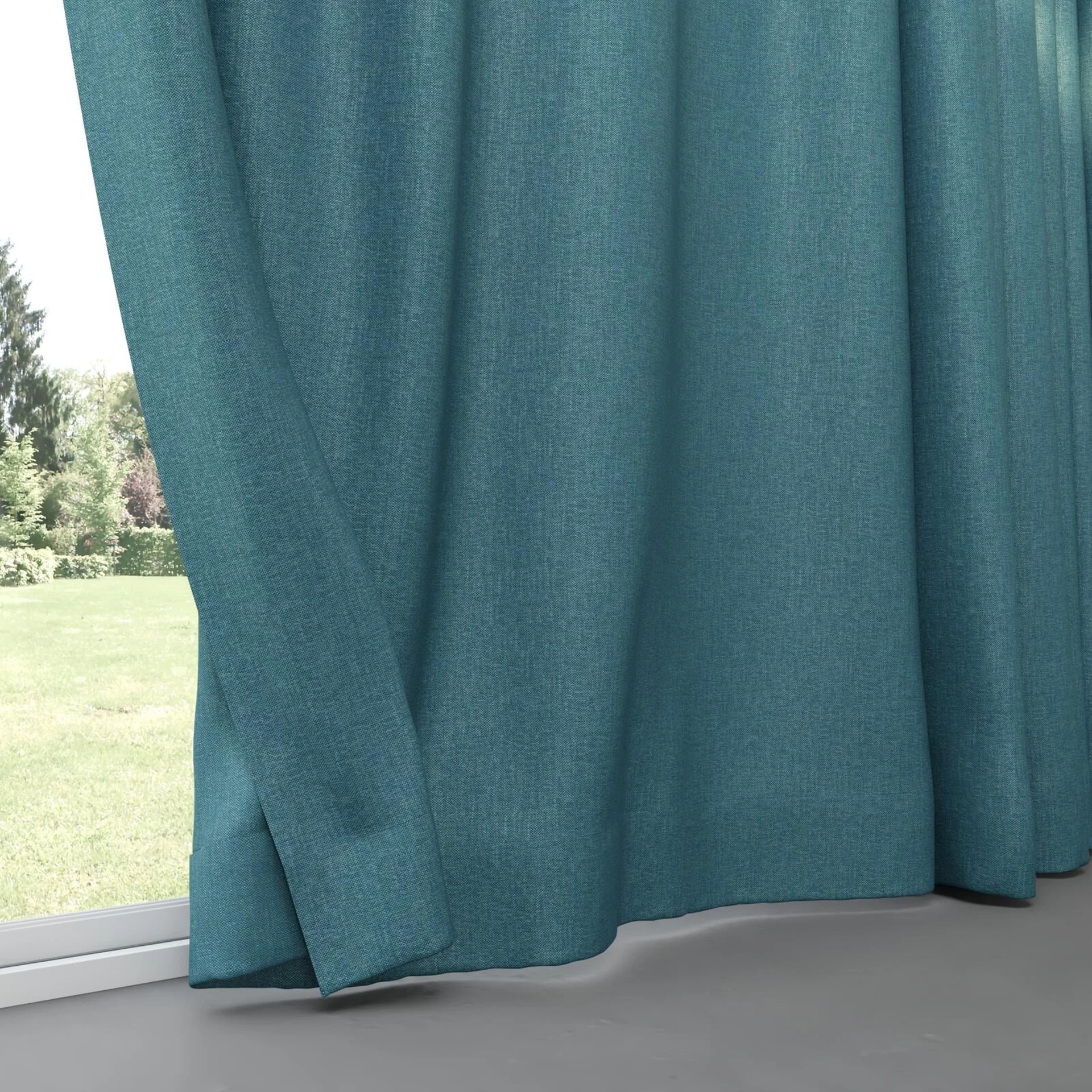 Bottom view of Perfecto Hydro, pinch pleat