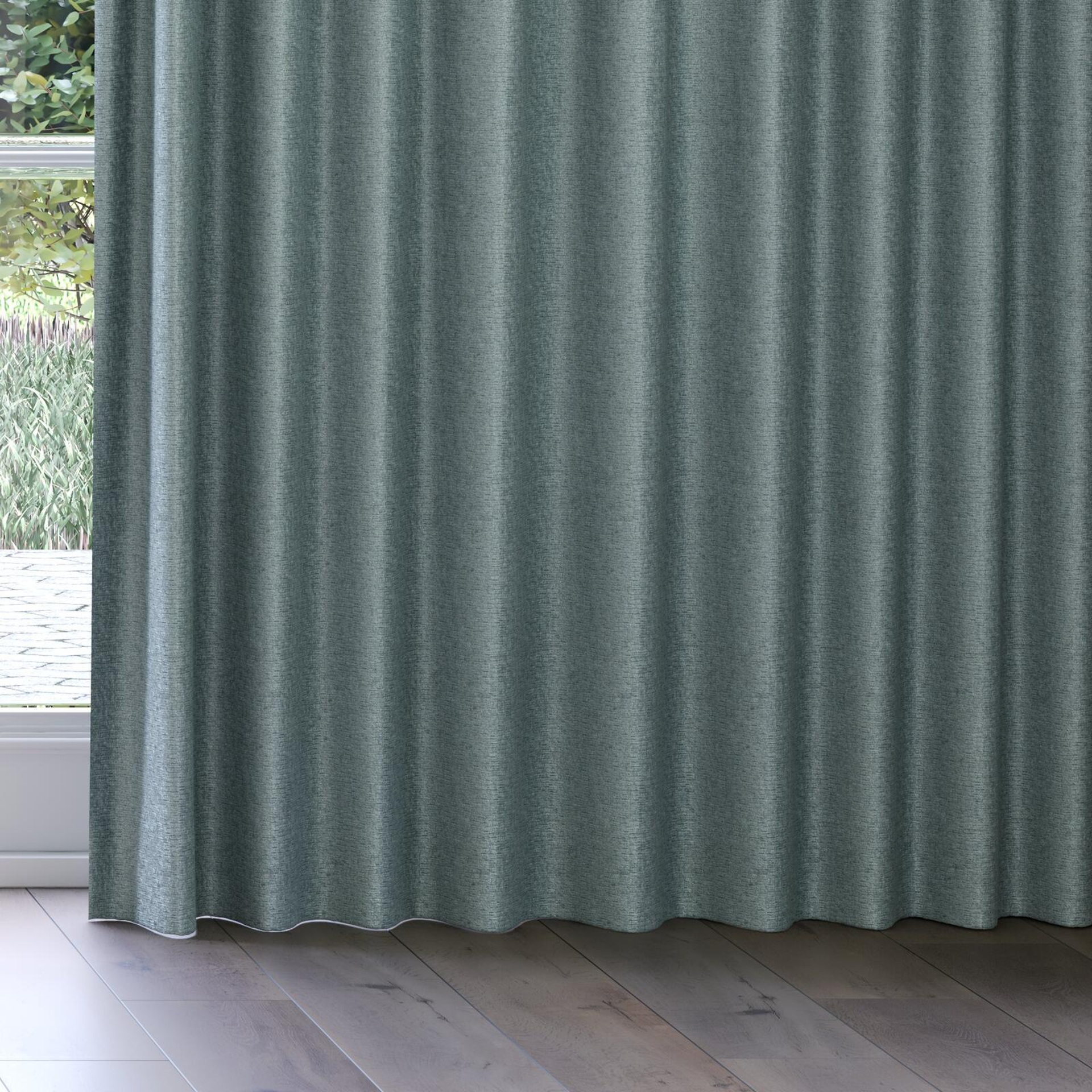 Bottom view of Monsieur Scuba, on curtain rail