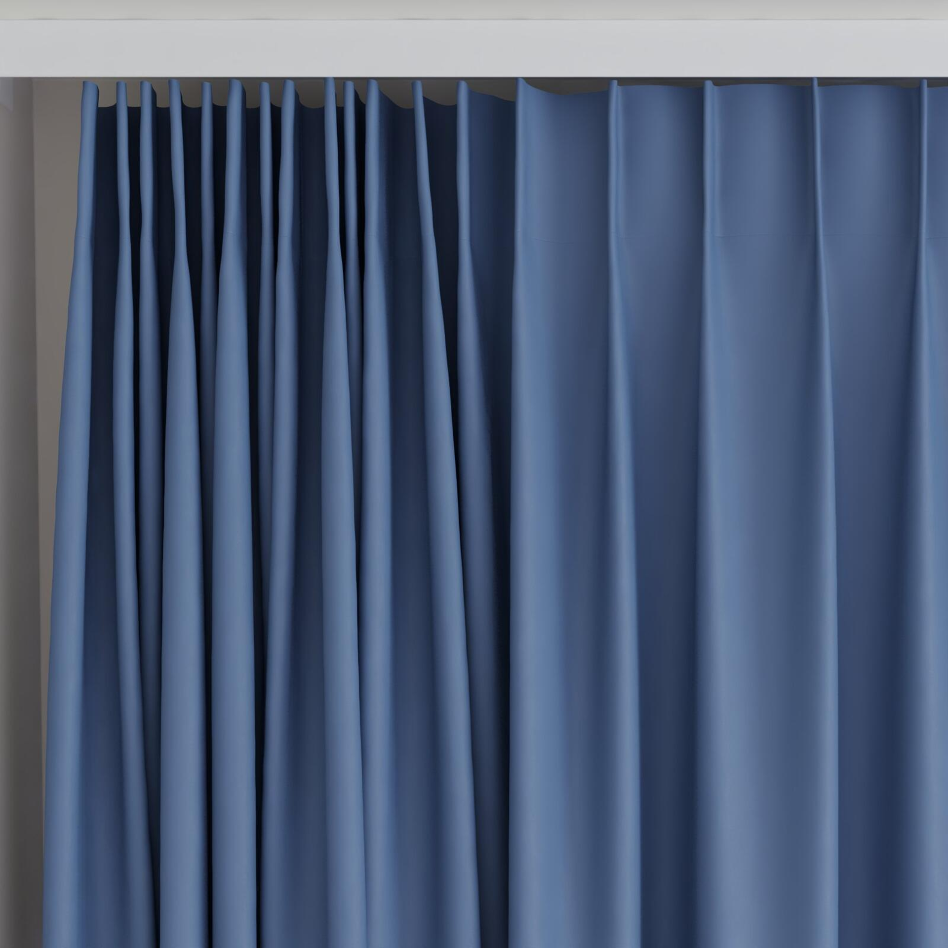 Top view of Vesta Marine, on curtain rail