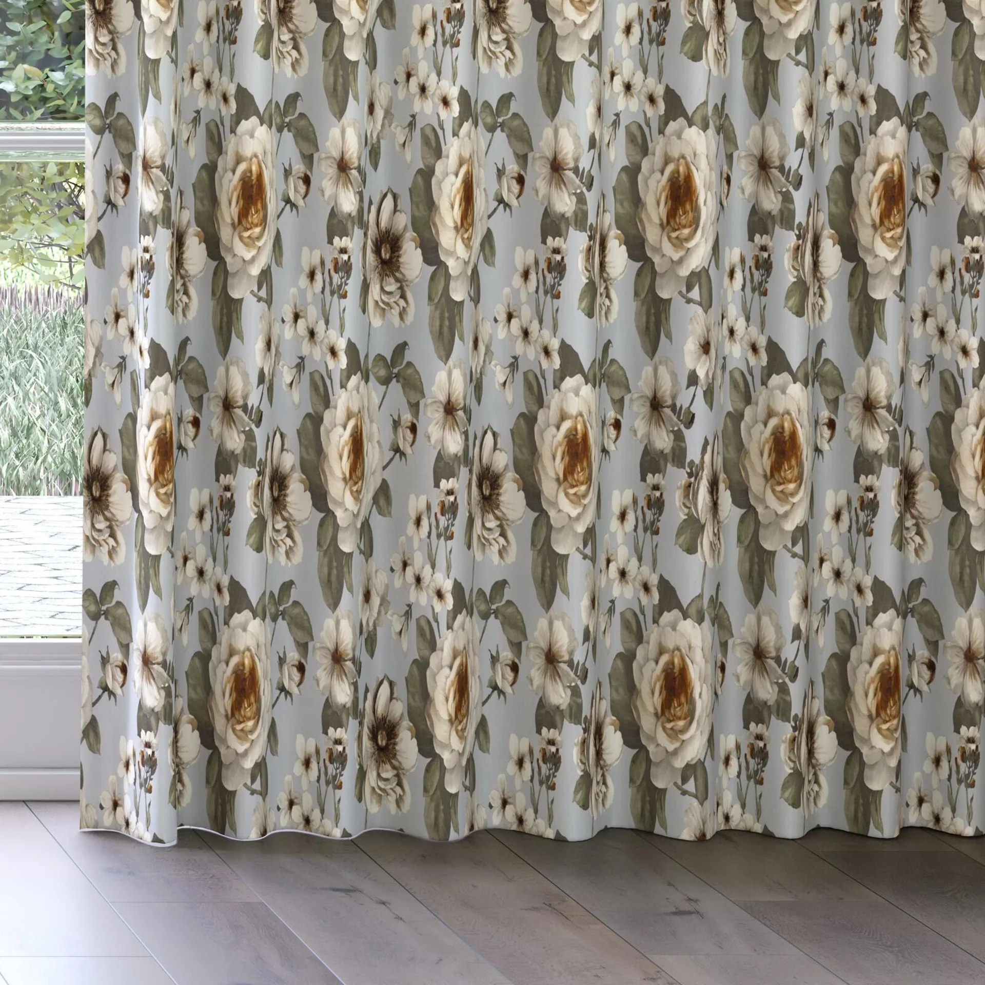 Bottom view of Miriam Sky, on curtain rail