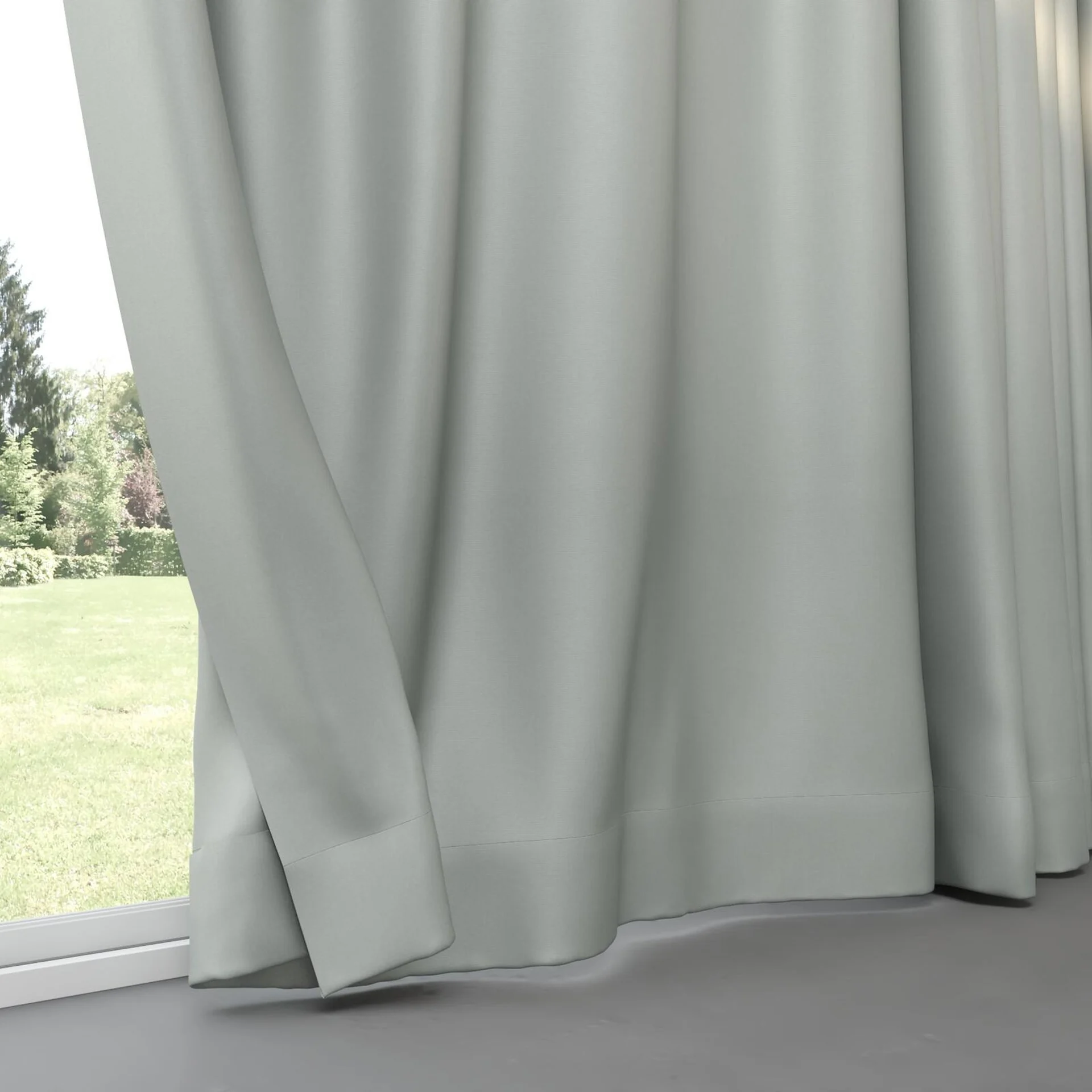 Bottom view of Fresh Aluminium, pinch pleat