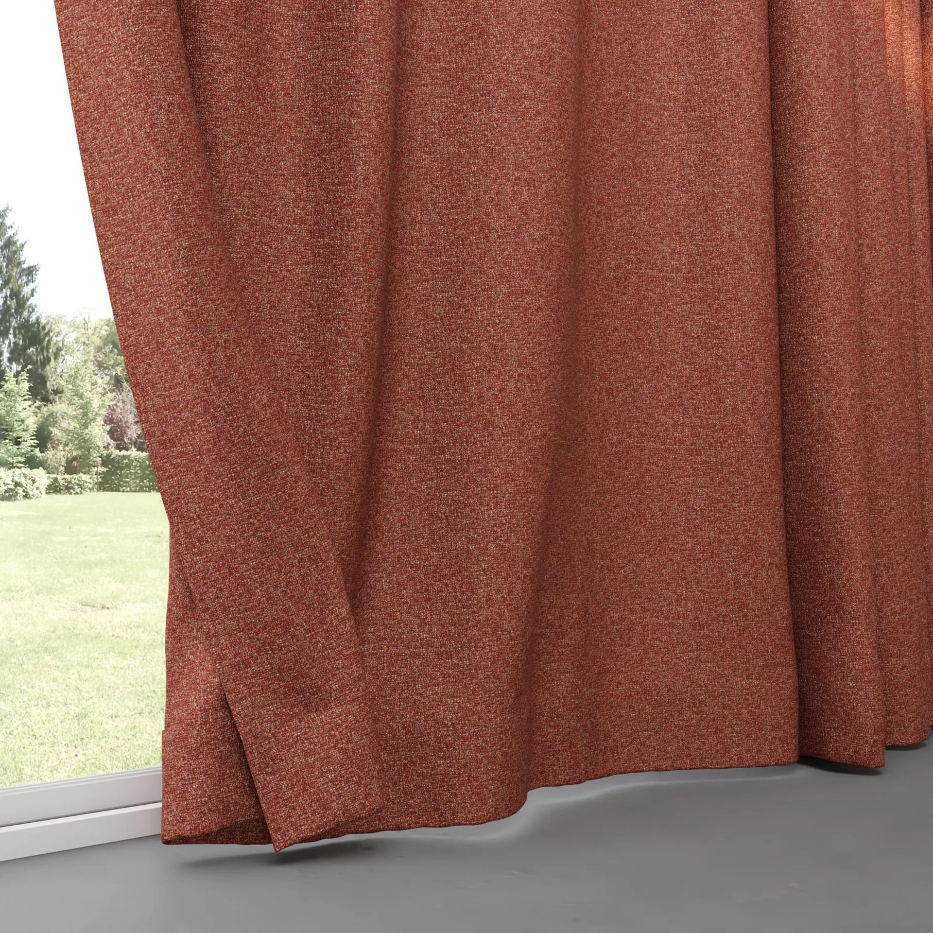 Bottom view of Bora Bora Spice, pinch pleat