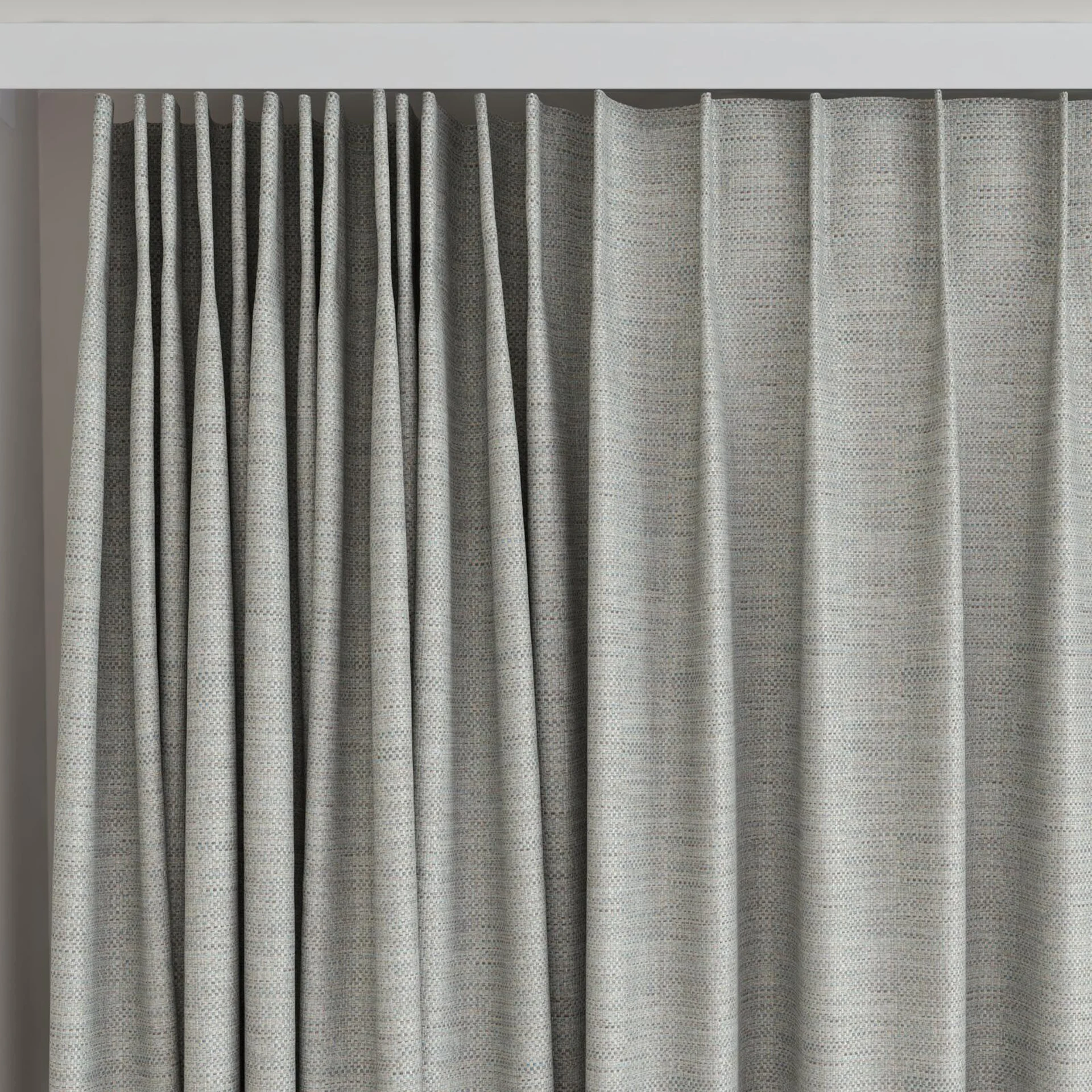 Top view of Latin Mineral, on curtain rail