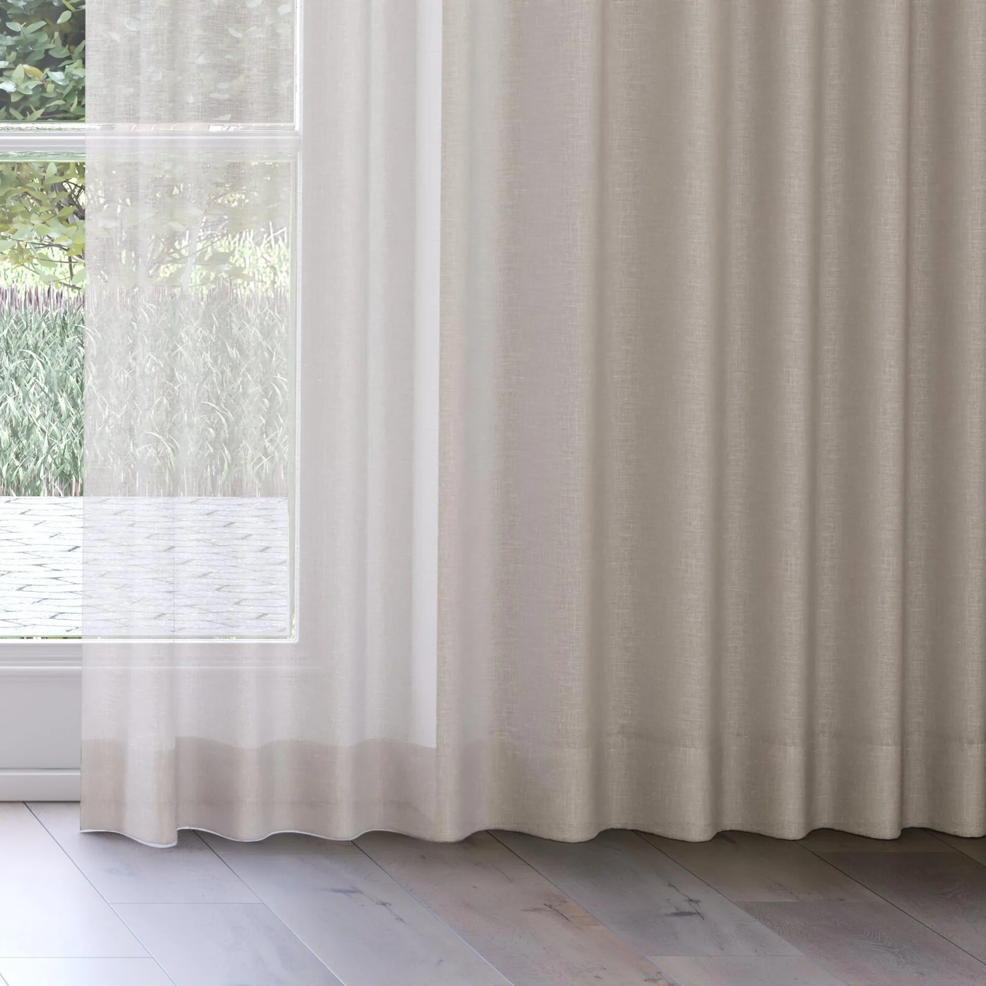 Bottom view of Uno Biscuit, on curtain rail