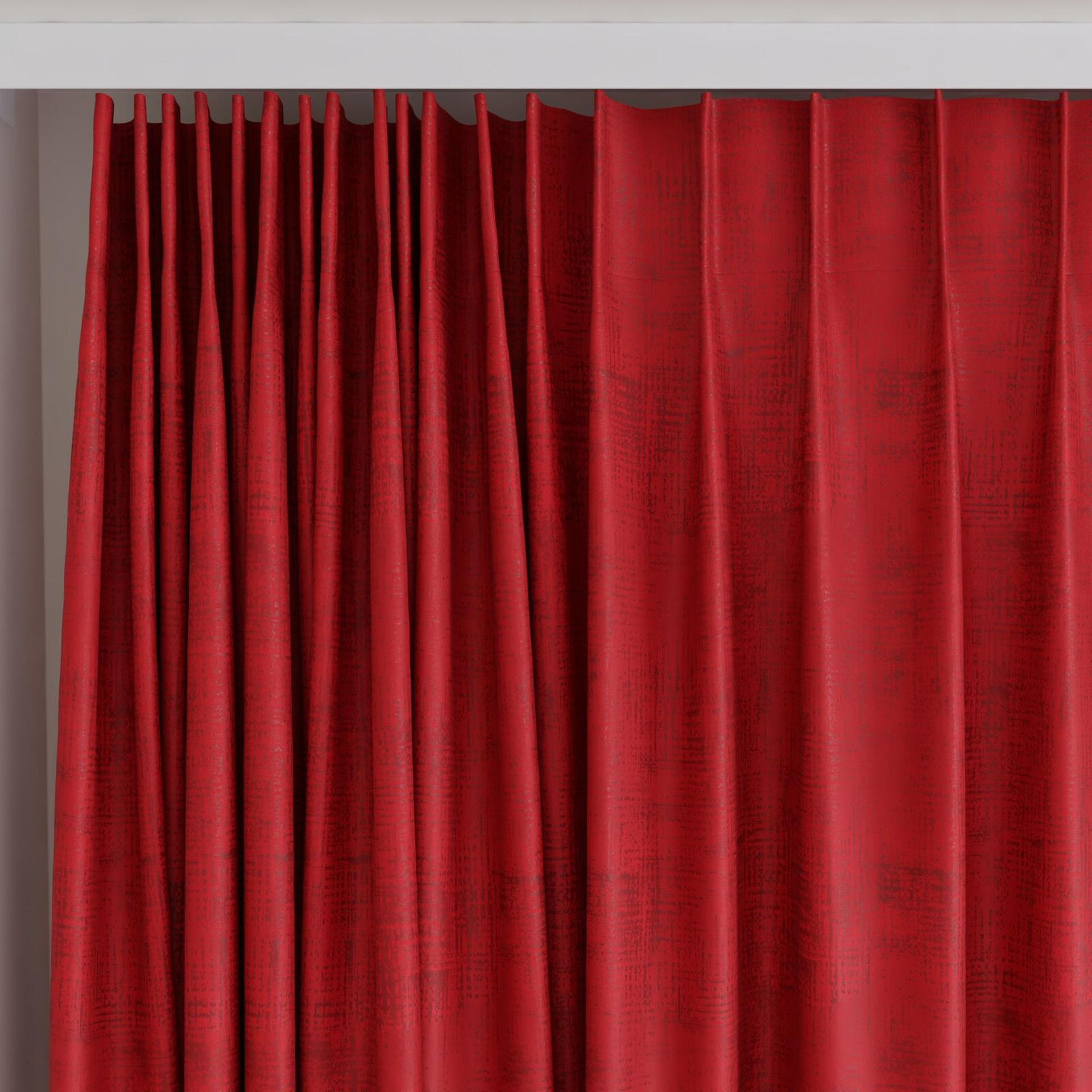 Top view of Gloria Poppy, on curtain rail