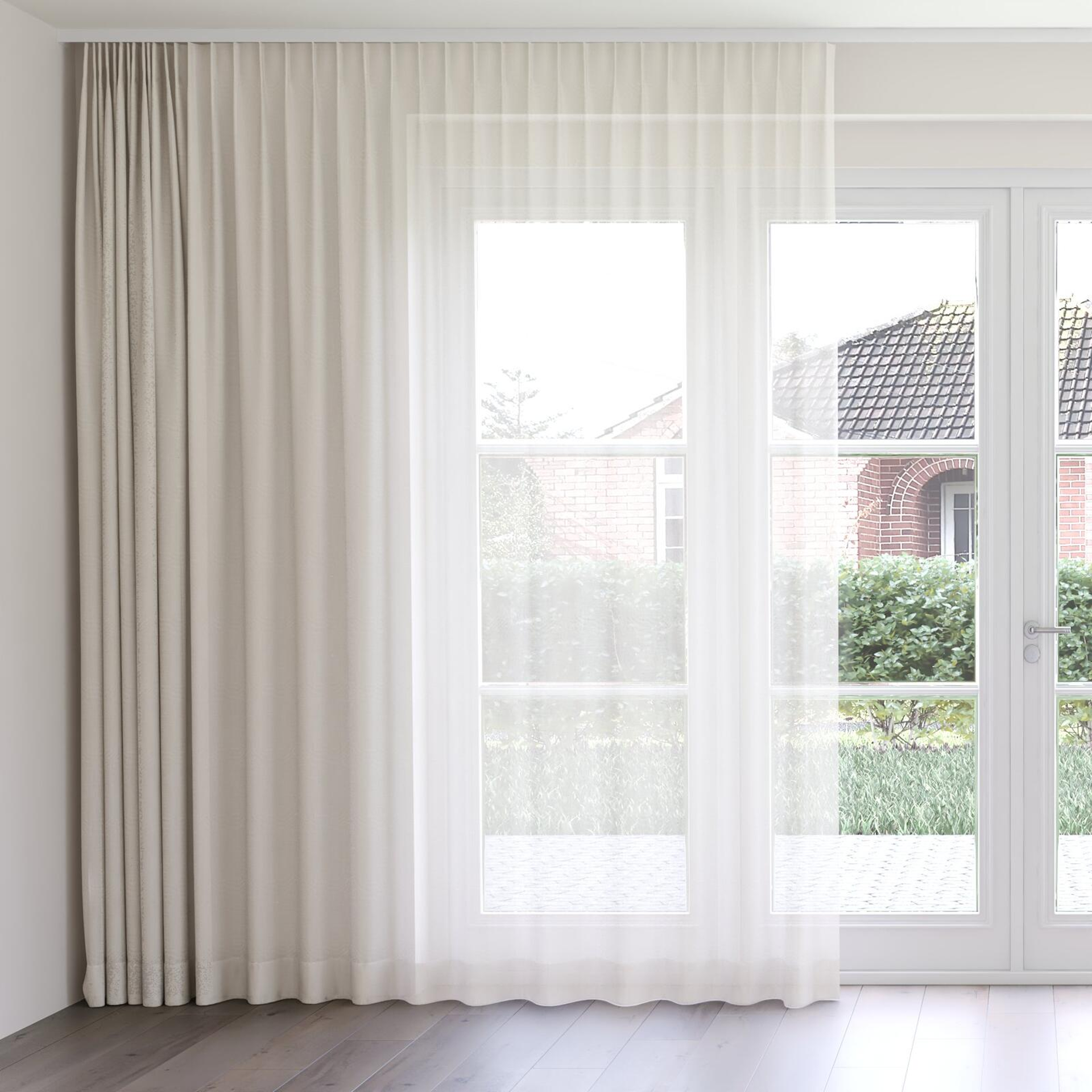 Front view of Gesso Lino Calico, on curtain rail