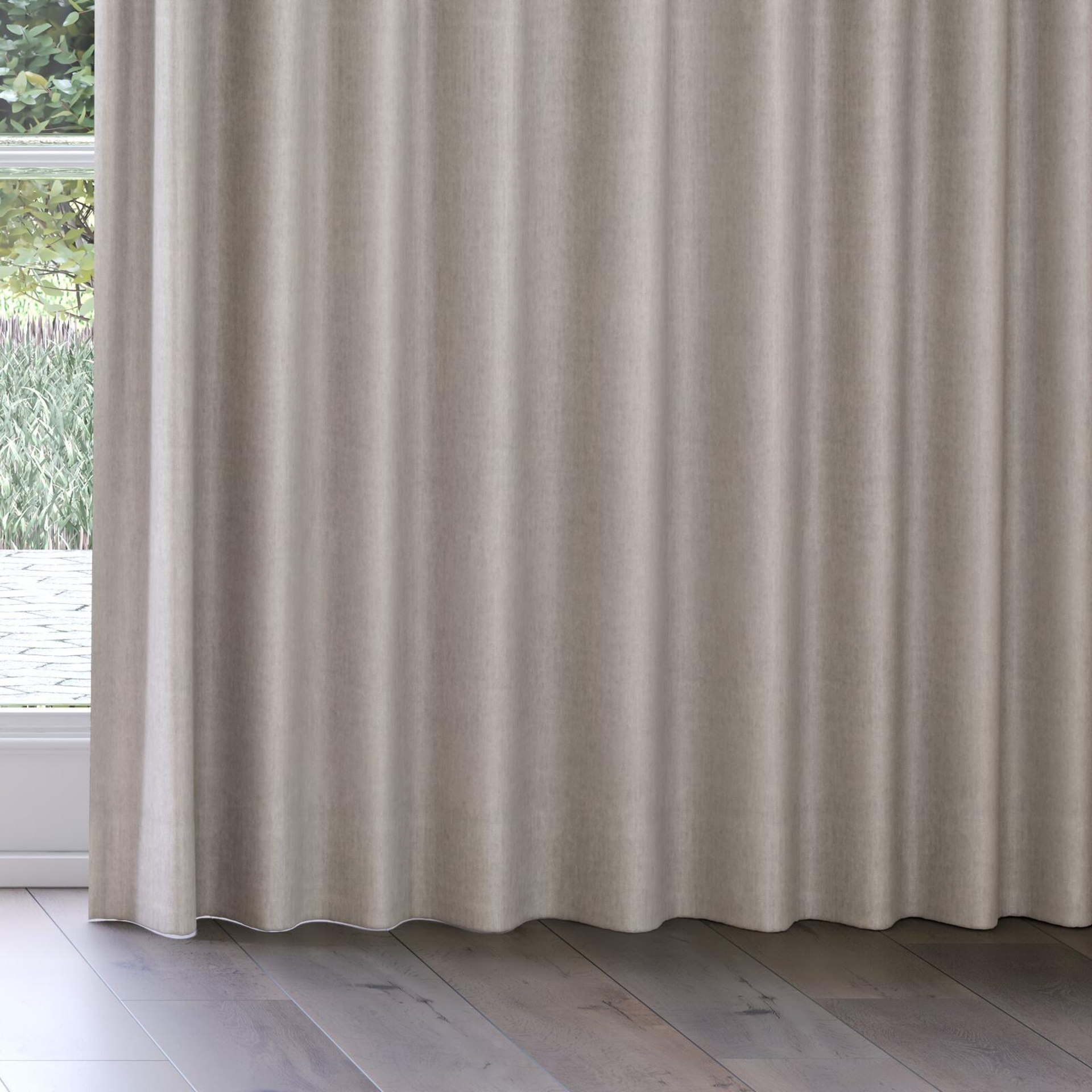 Bottom view of Monterey Paloma, on curtain rail