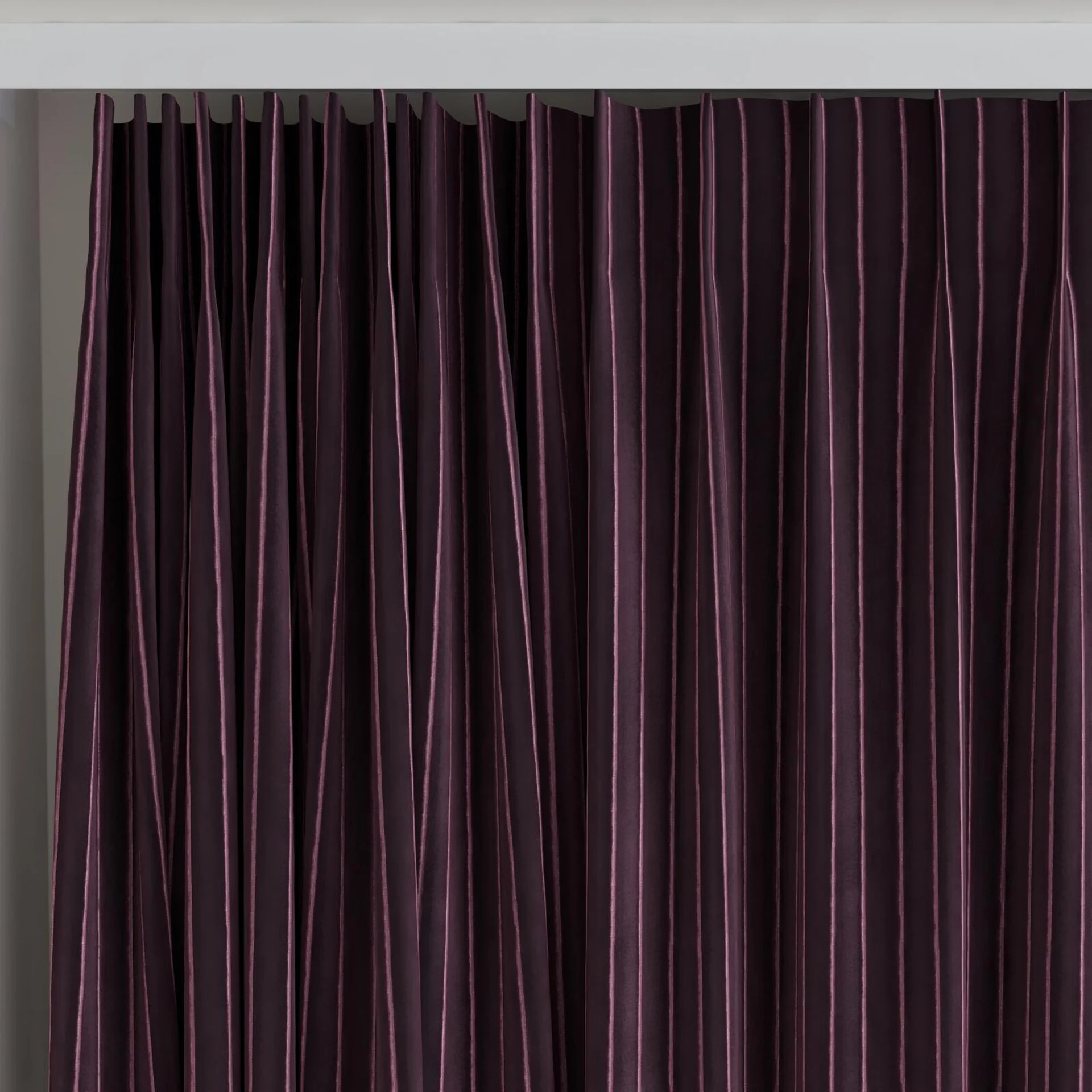 Top view of Cordial Viola, on curtain rail