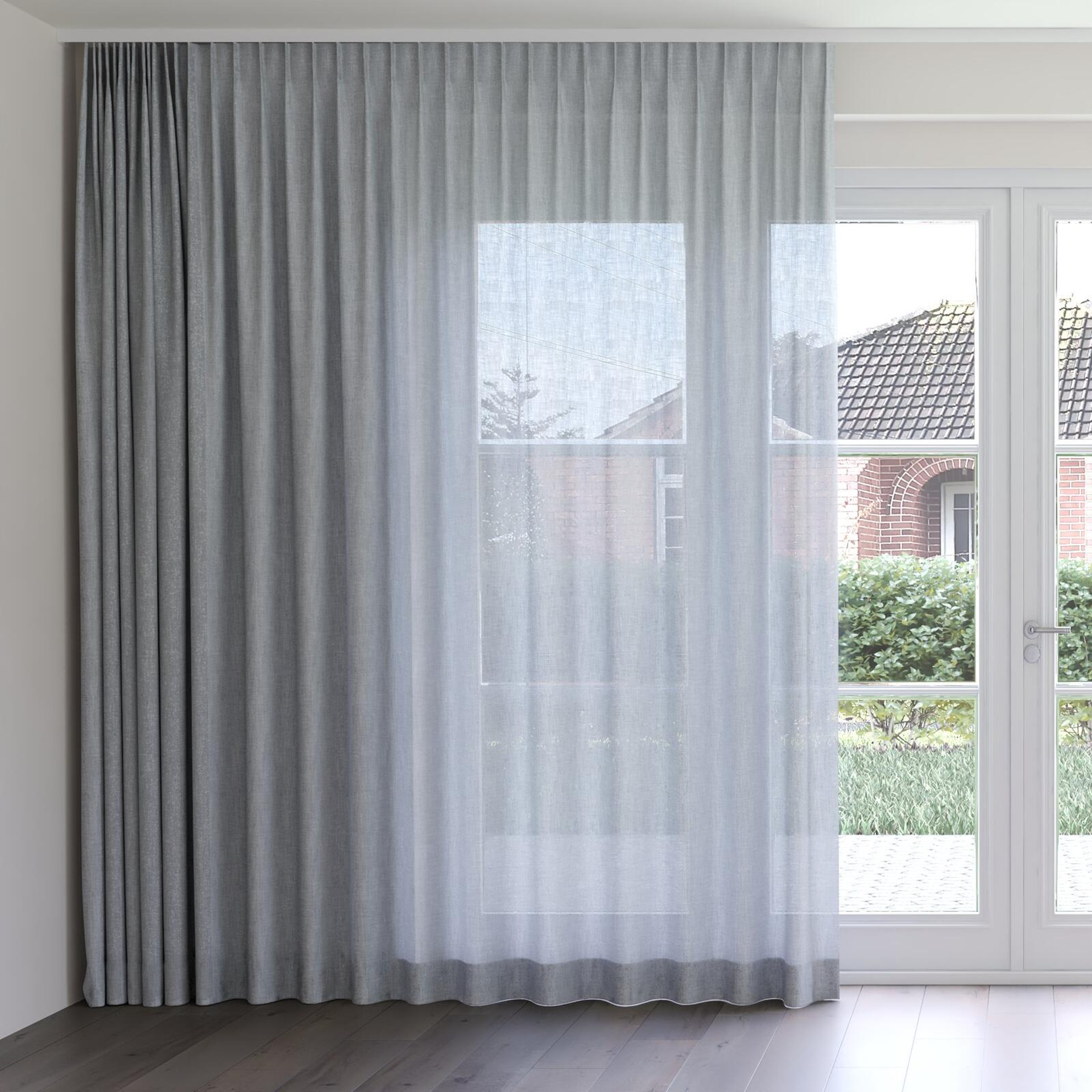 Front view of Motion Steel, on curtain rail
