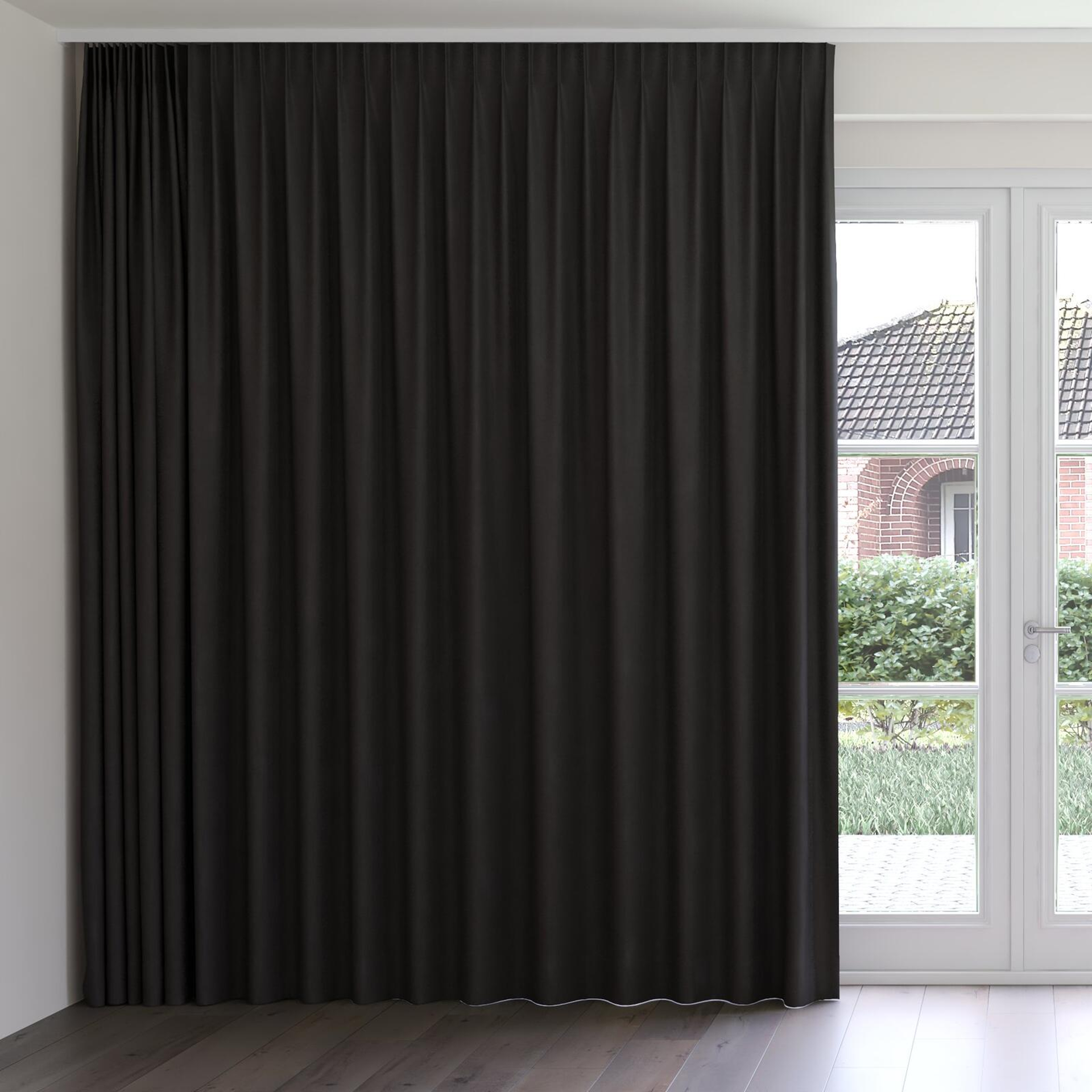 Front view of Peak Onyx, on curtain rail