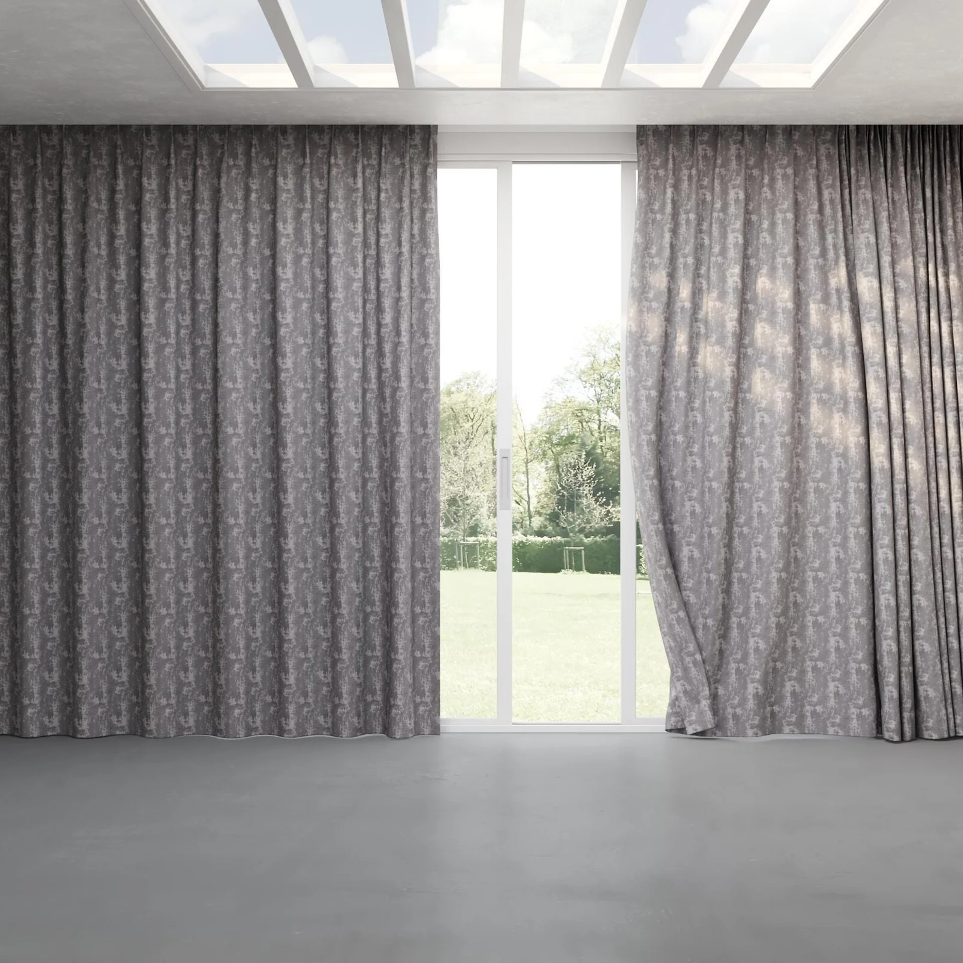 Full view of Innovation Ash, pinch pleat
