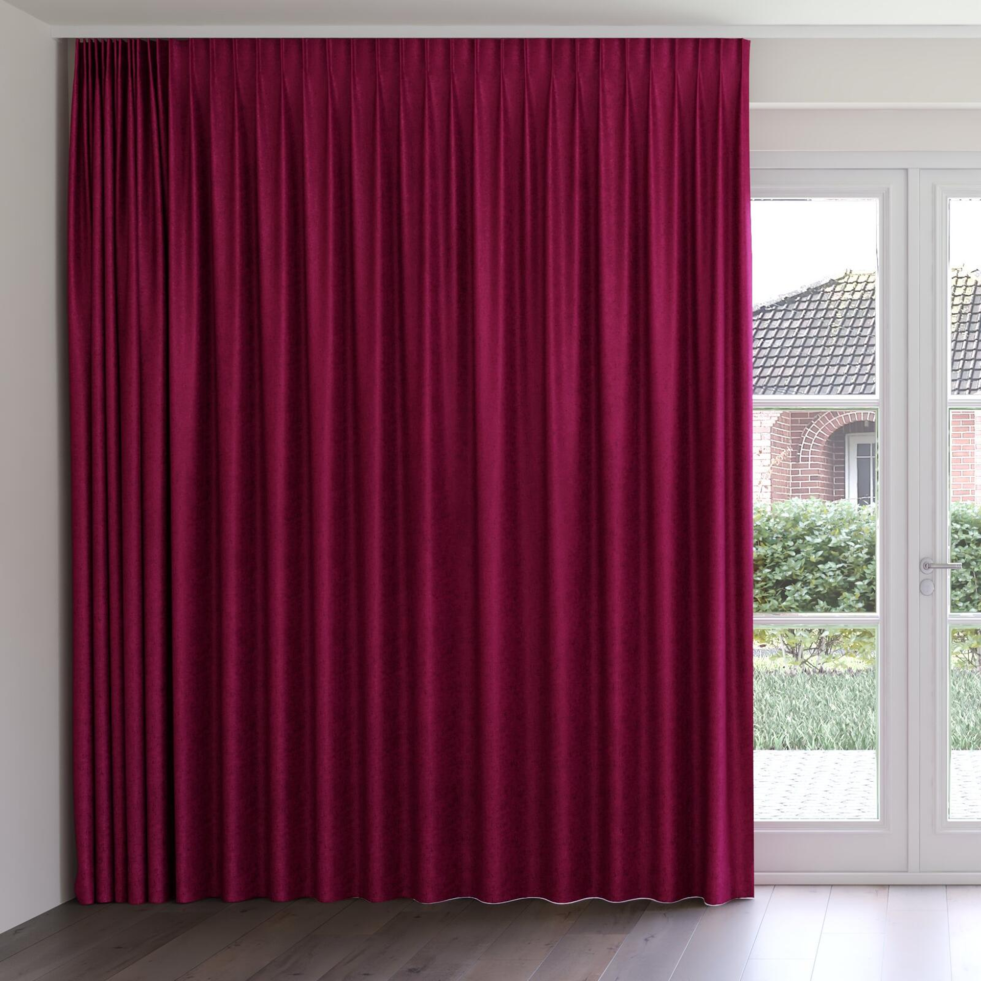 Front view of Hug Peony, on curtain rail