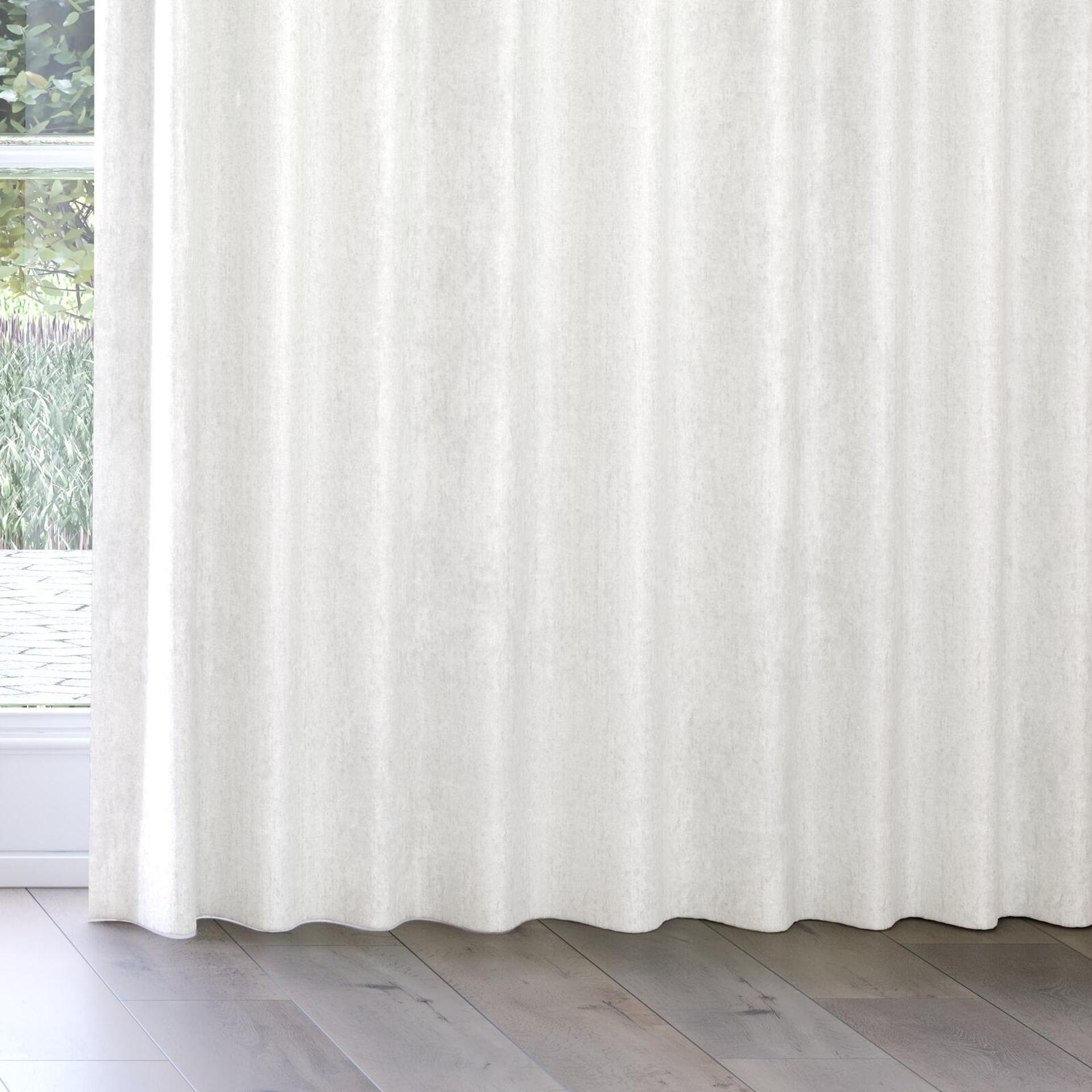 Bottom view of Hug Swan, on curtain rail