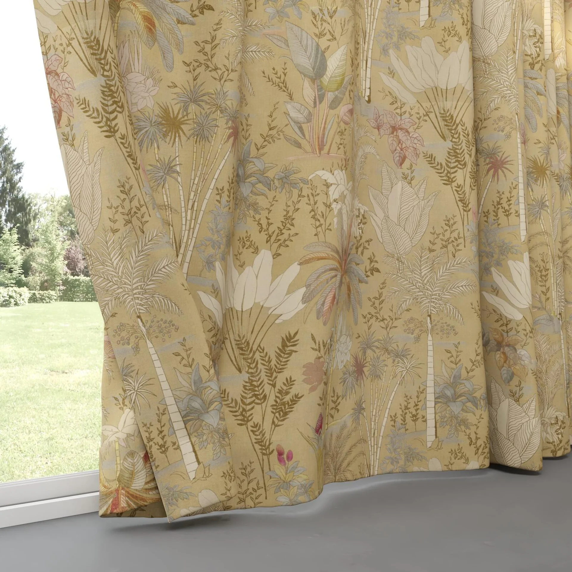 Bottom view of Paloma Dusk, pinch pleat