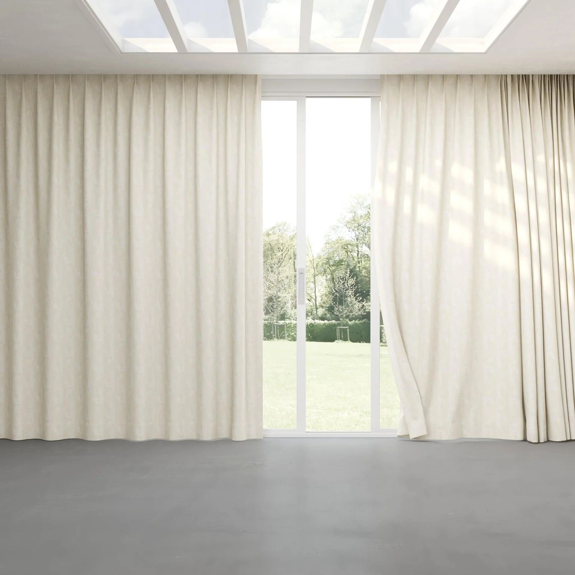 Full view of Innovation Nougat, pinch pleat