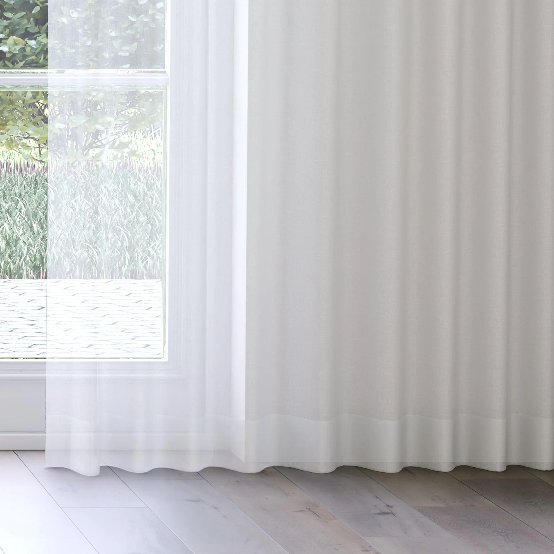 Bottom view of Cavalier Aero, on curtain rail