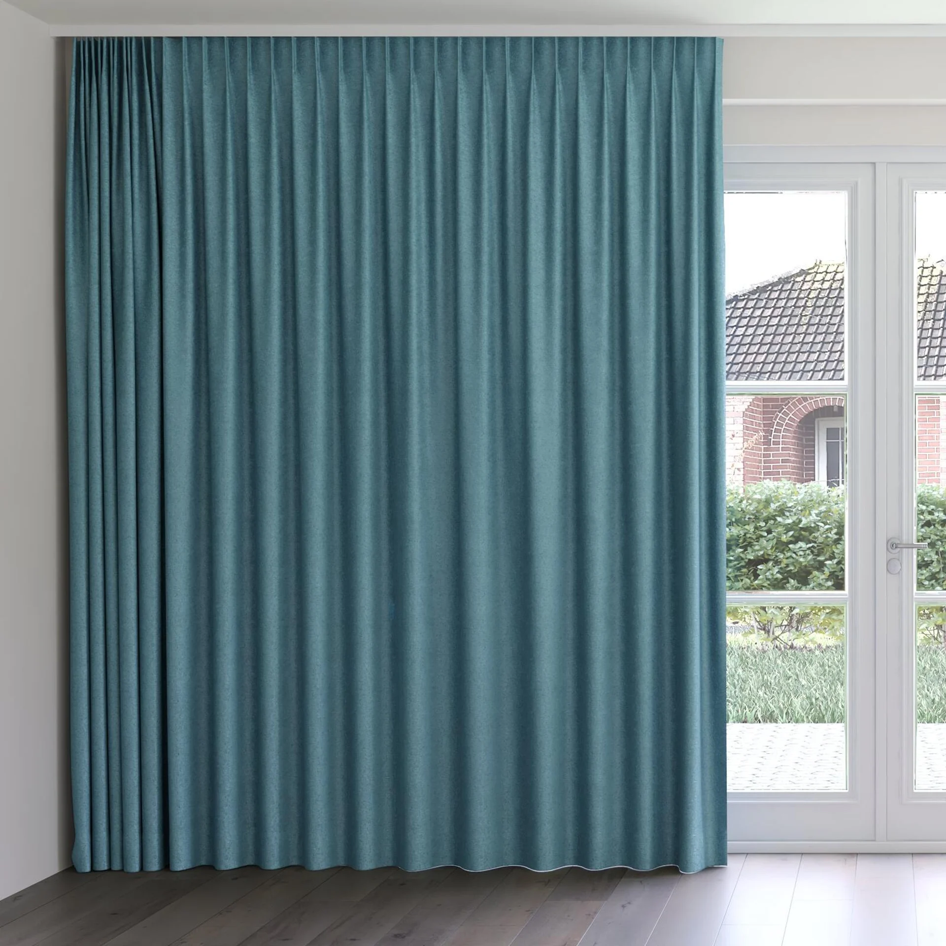 Front view of Monsieur Hydro, on curtain rail