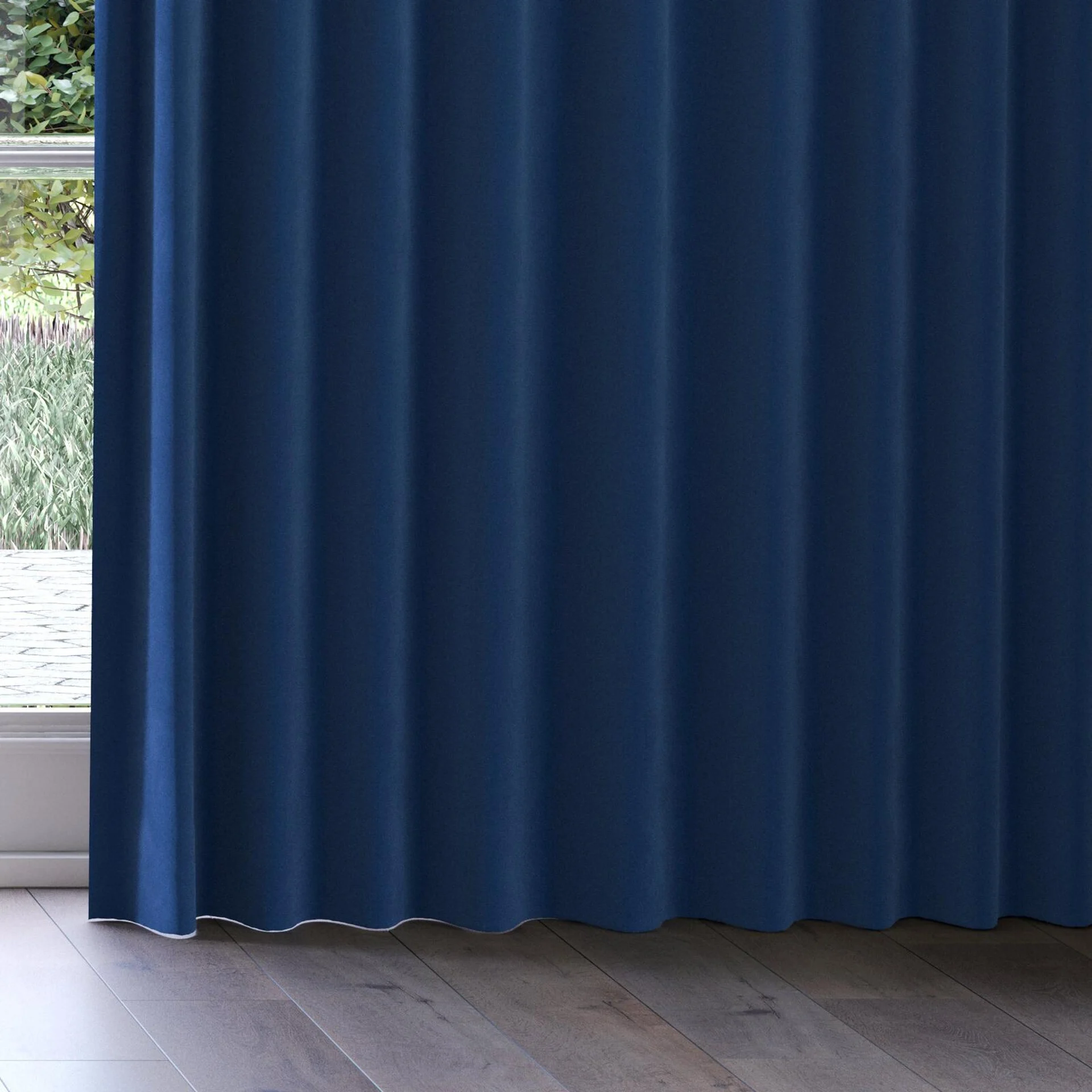 Bottom view of Verbier Captain, on curtain rail