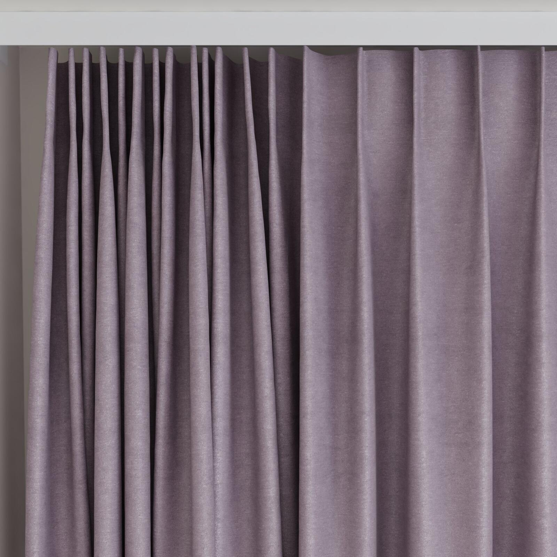 Top view of Baron Parma, on curtain rail