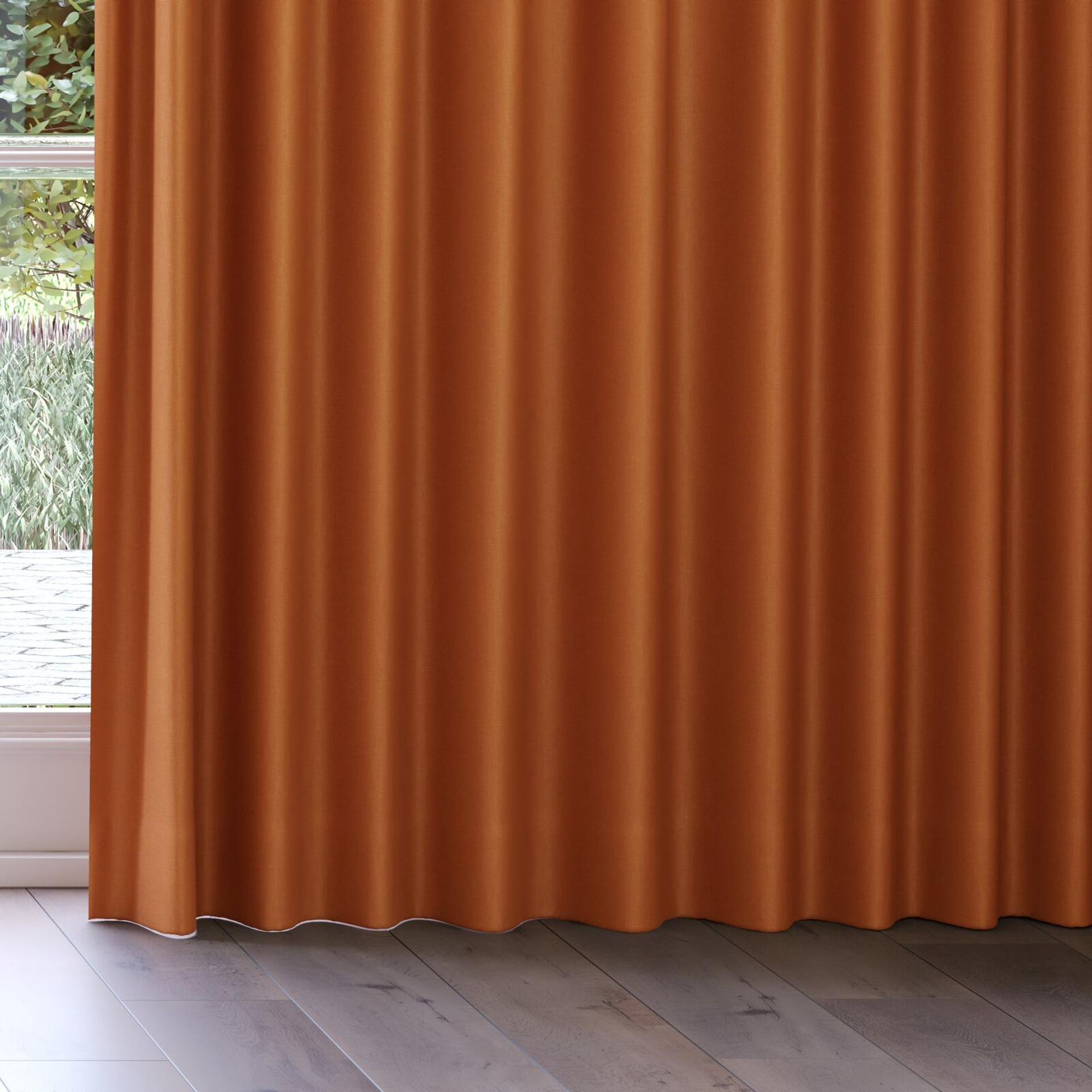 Bottom view of Kanvas Spice, on curtain rail