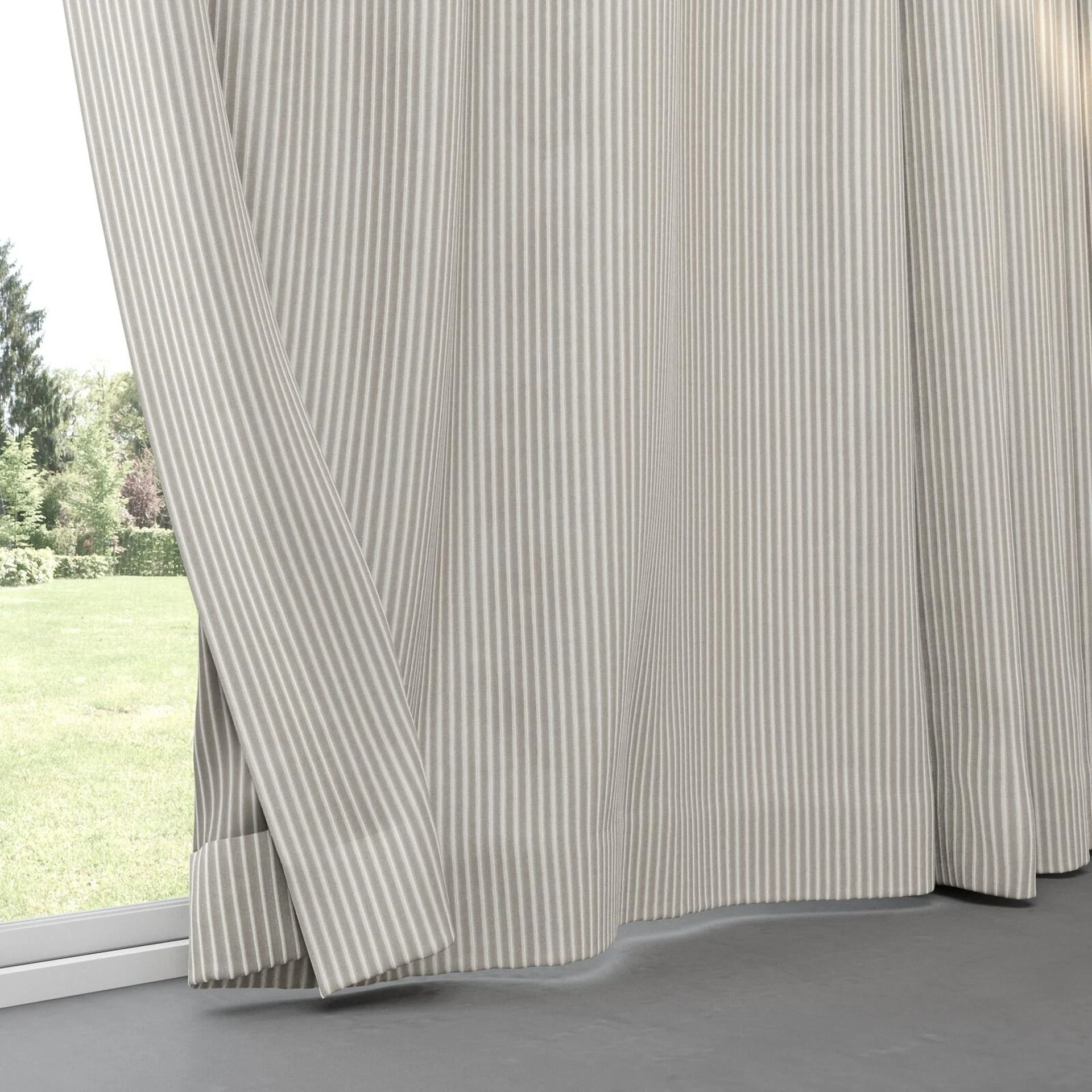 Bottom view of Embrace Chinchilla, pinch pleat