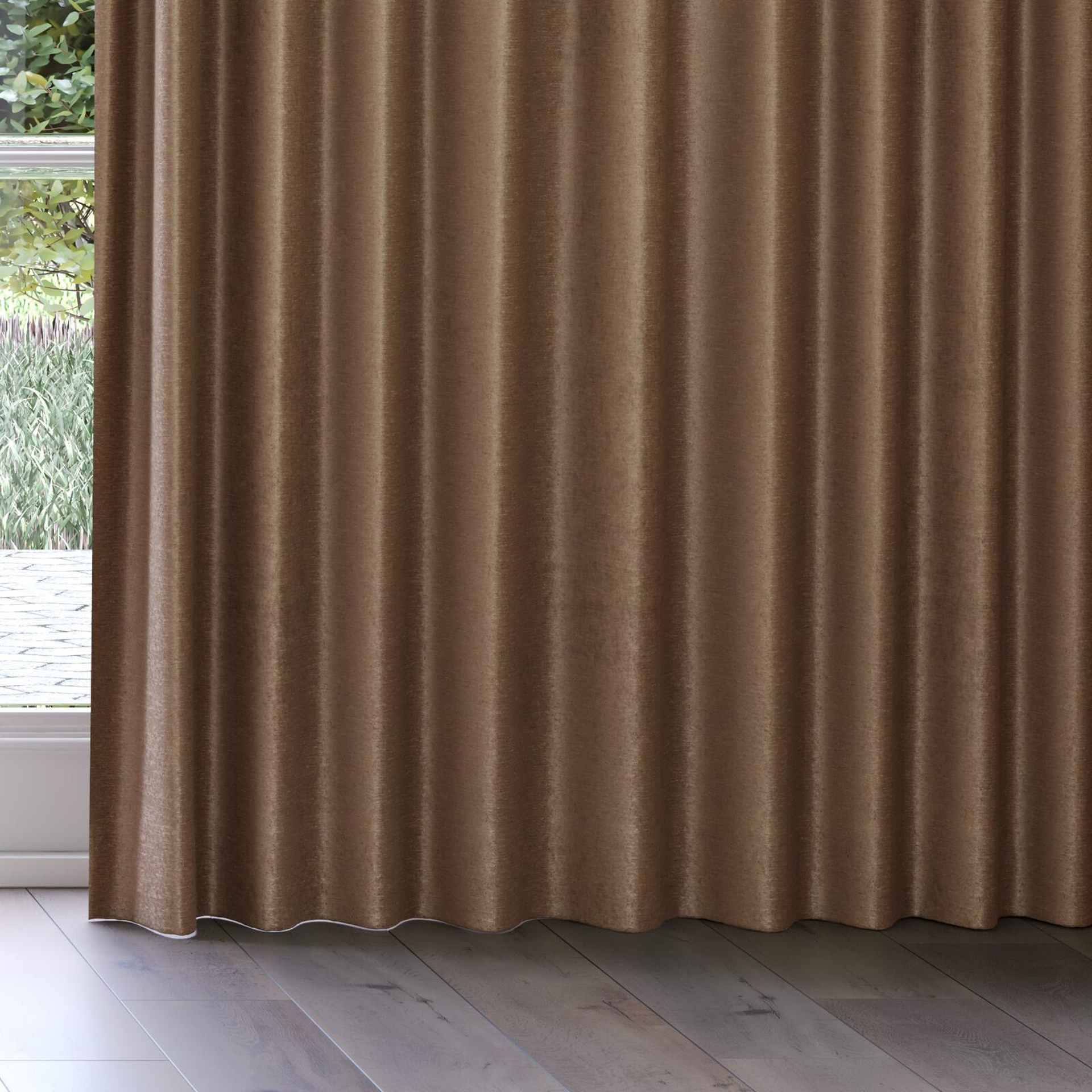 Bottom view of Lambada Cinder, on curtain rail