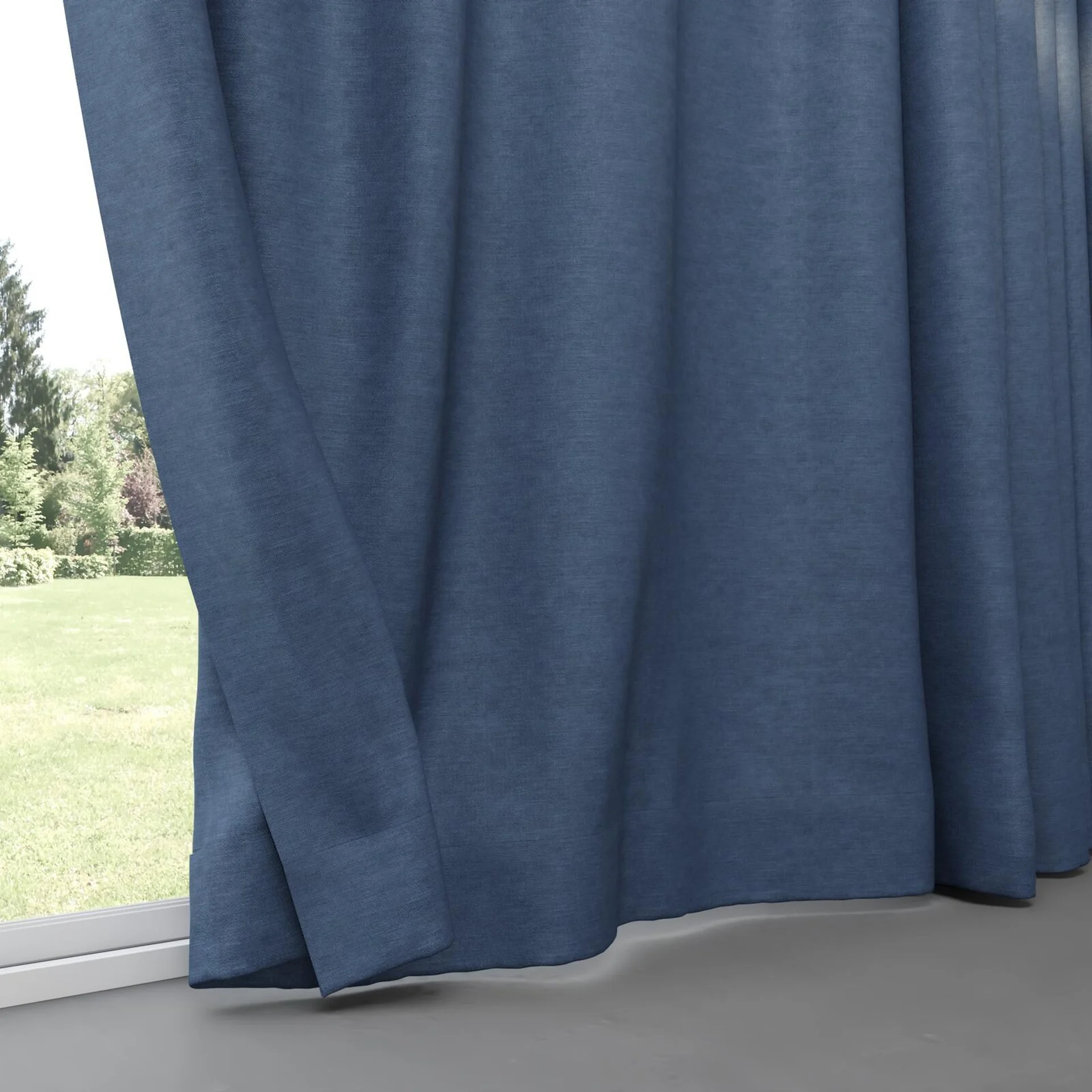 Bottom view of Colourwash Cadet, pinch pleat