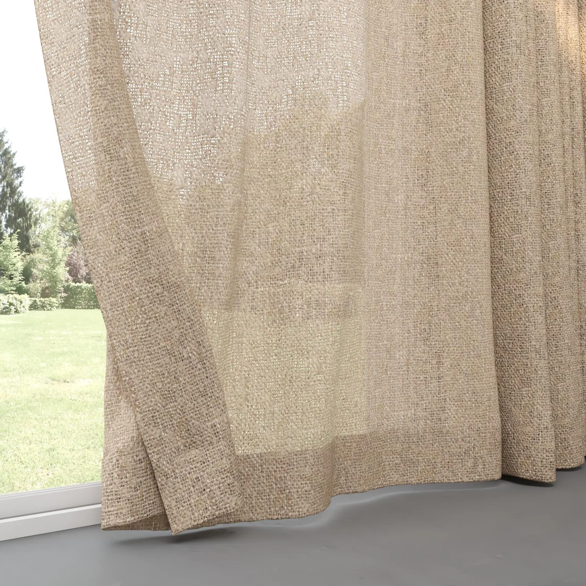 Bottom view of Handloom Linen, pinch pleat